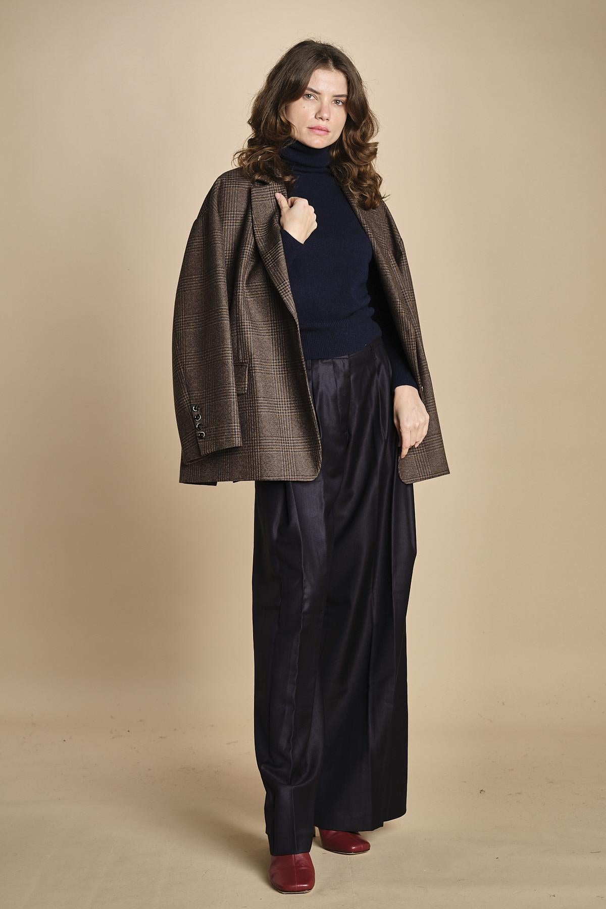 pantalone due pinces lana e seta. PETRA PE80 NAVY nine in the morning