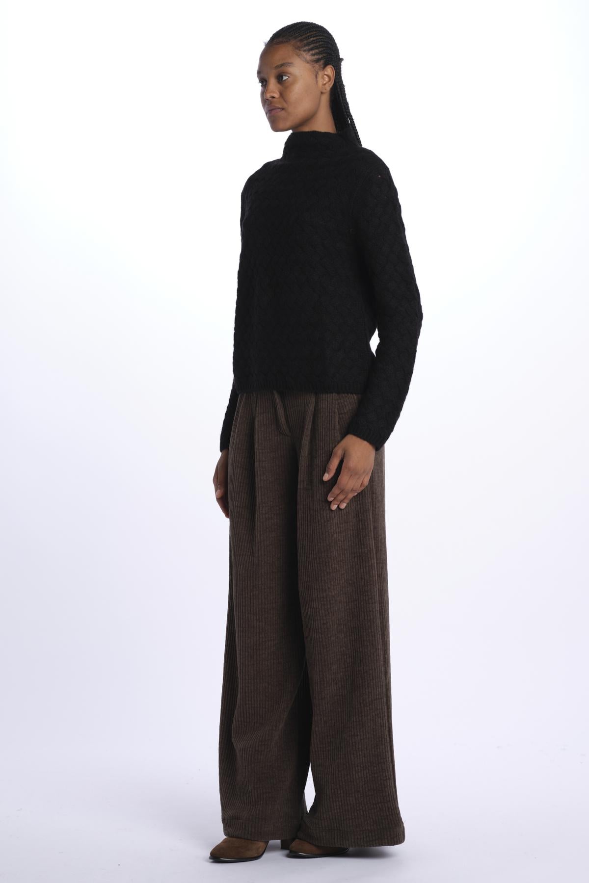 MIL10A24 BLACK milaura