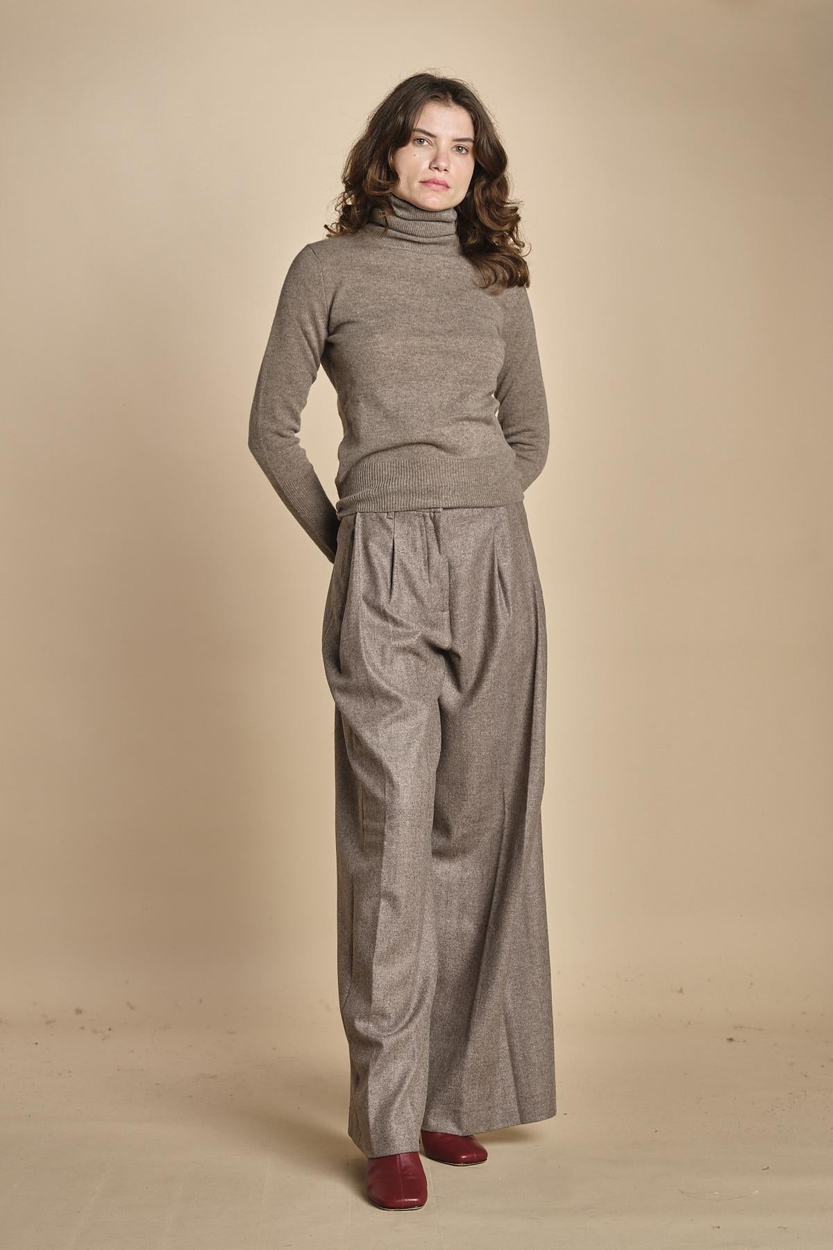 pantalone due pinces lana e seta. PETRA PE81 RES MA nine in the morning