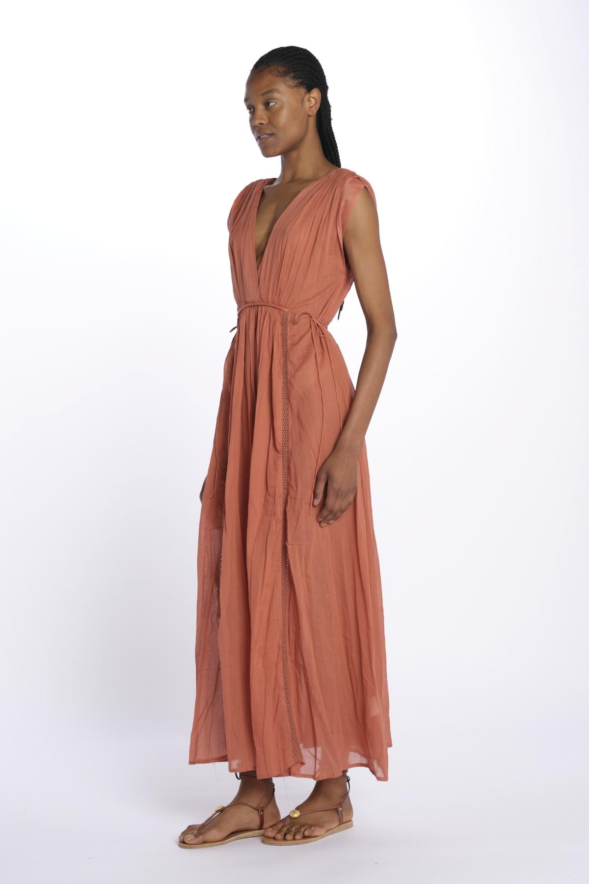 MIKONOS maxi abito con scollo senza maniche MIKONOS RUST laraethnics