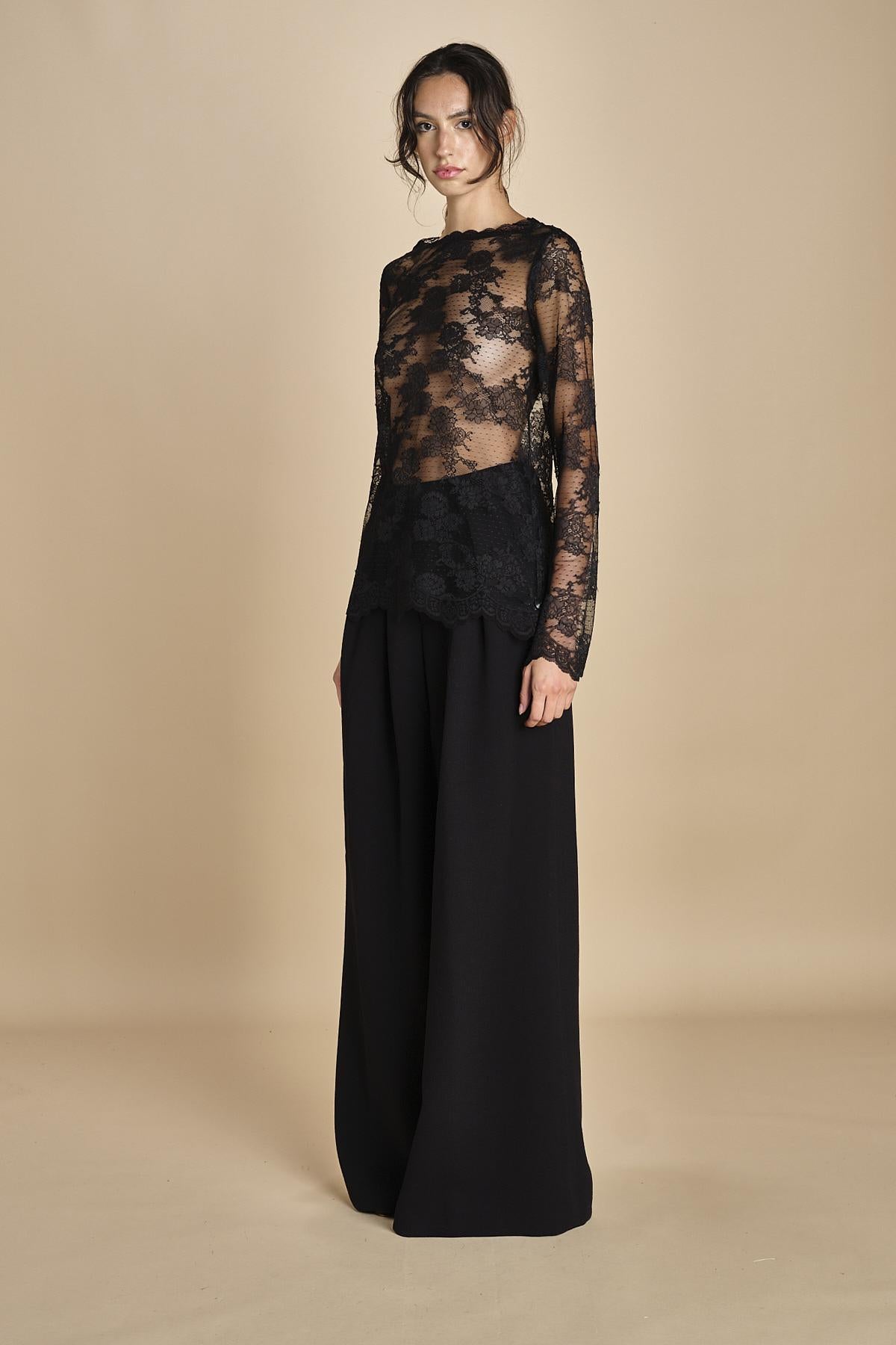 top in pizzo con manica lunga LENI BLACK malina