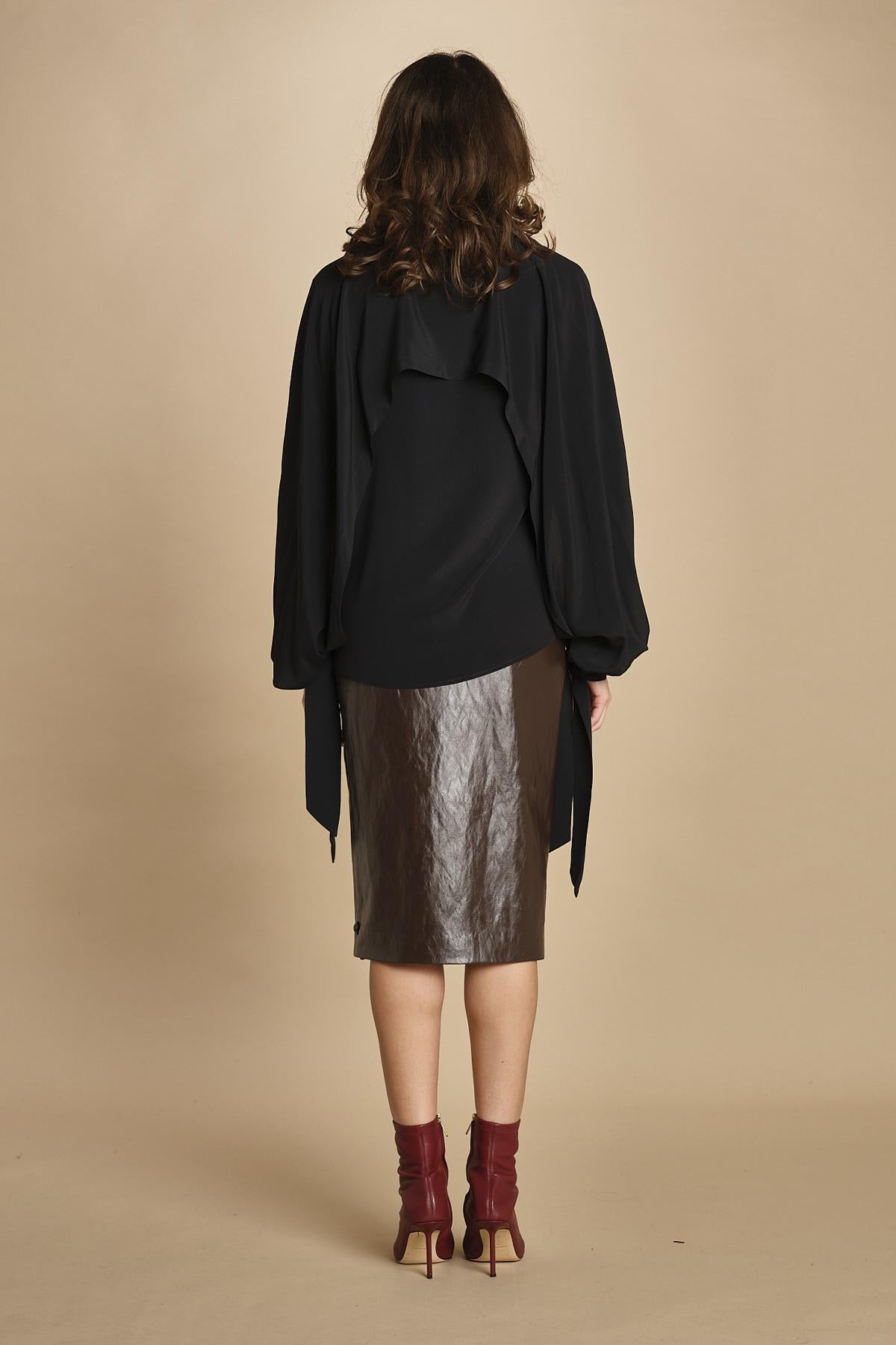 camicia in seta con maniche aperte 31102-304 NERO 29 federica tosi