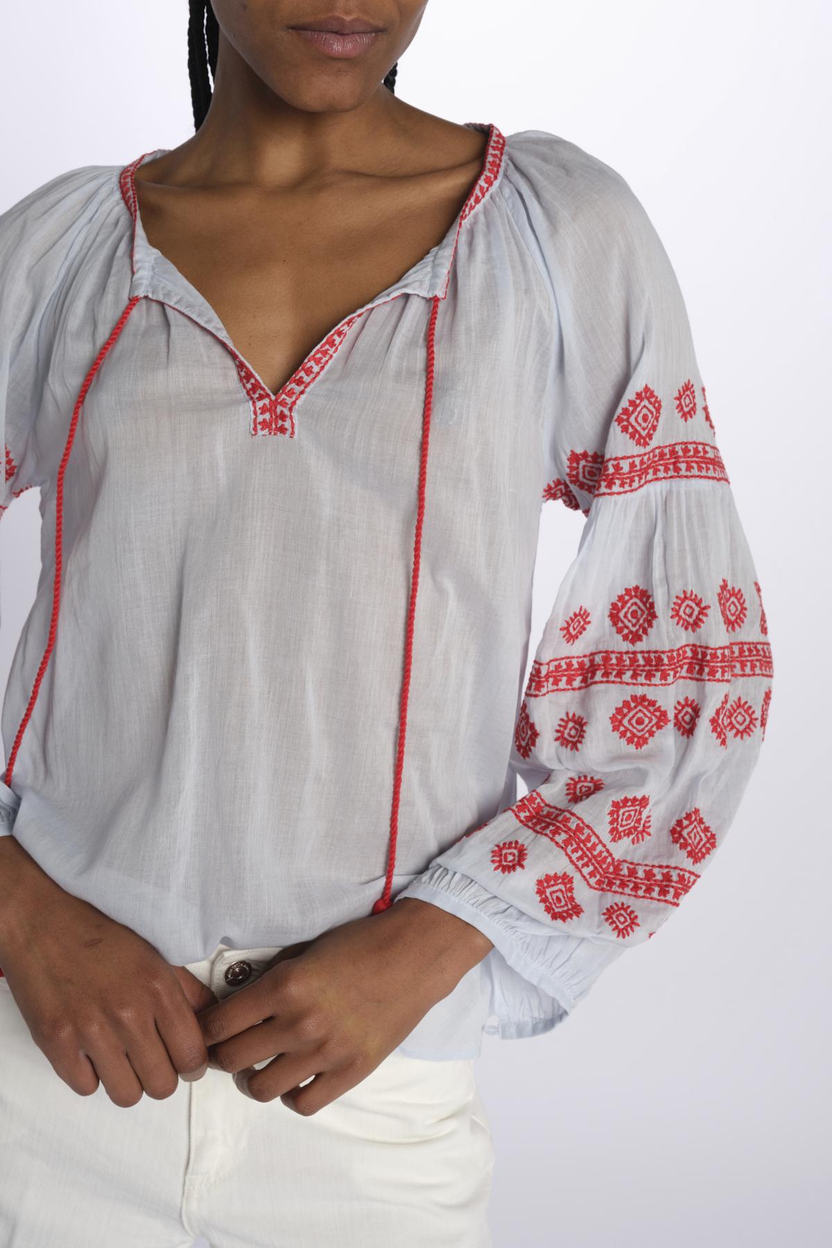 BALERIC camicia con maniche ricamate by milaura. BE22189 PALE BLU RED benaras soleil