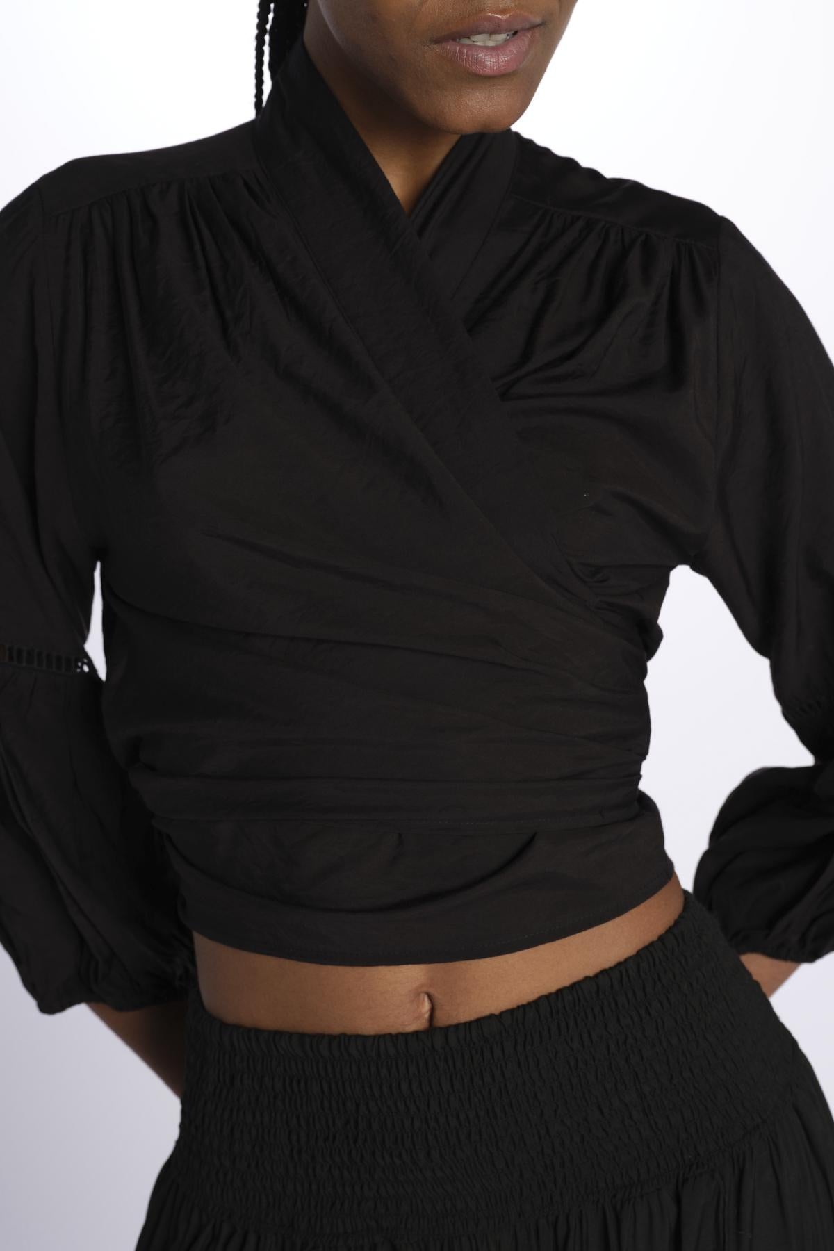MARIA top con nodo e maniche lunghe MARIA NOIR laraethnics