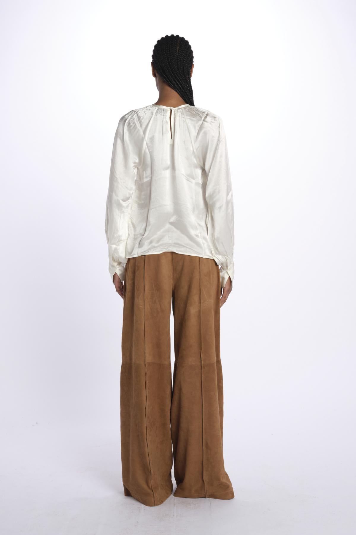 Camicia manica sbuffo CUTWORK BE24499 IVORY milaura