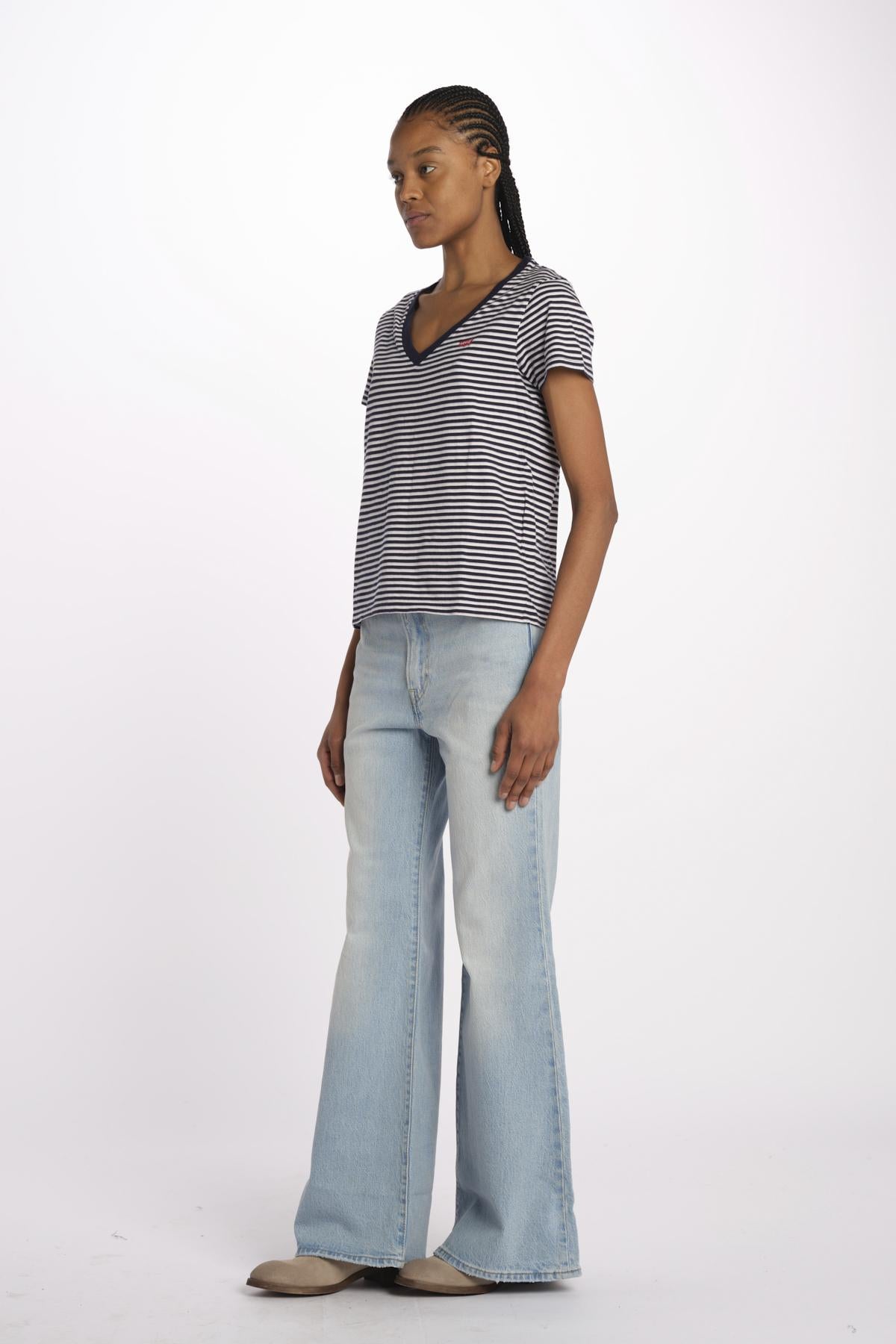 PERFECT VNECK 85341 0100 levi's