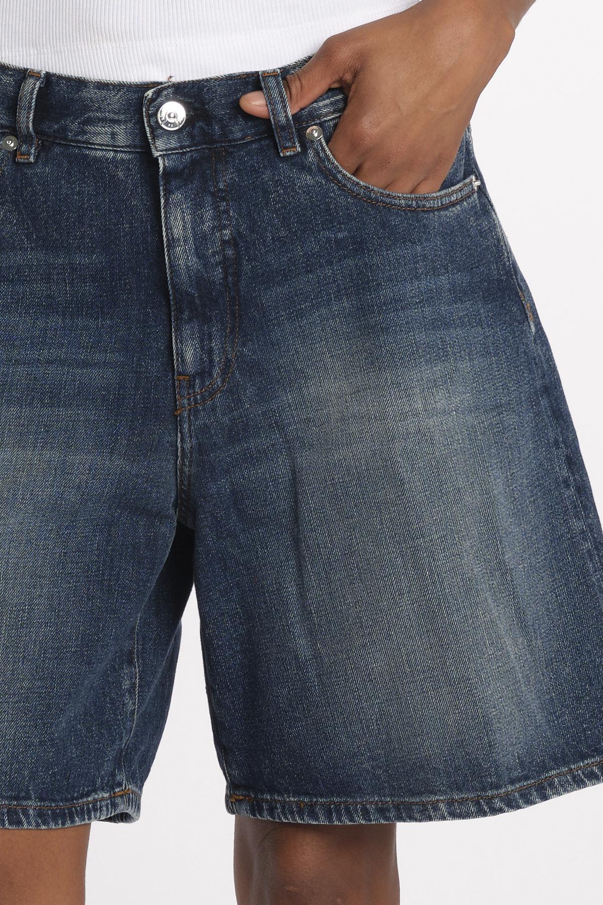Bermuda denim over LOTTY03 217LLB17 nine in the morning