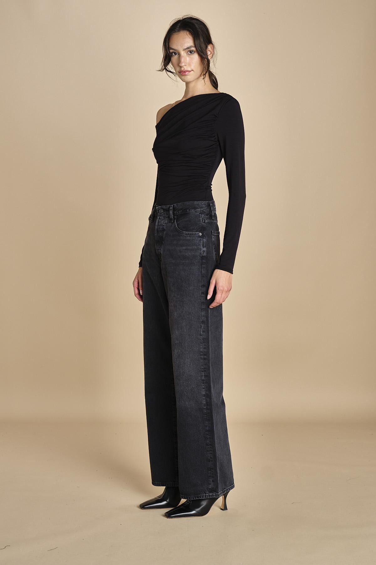 body in jersey con scollo asimmetrico SWEETEST THING BLACK undress code