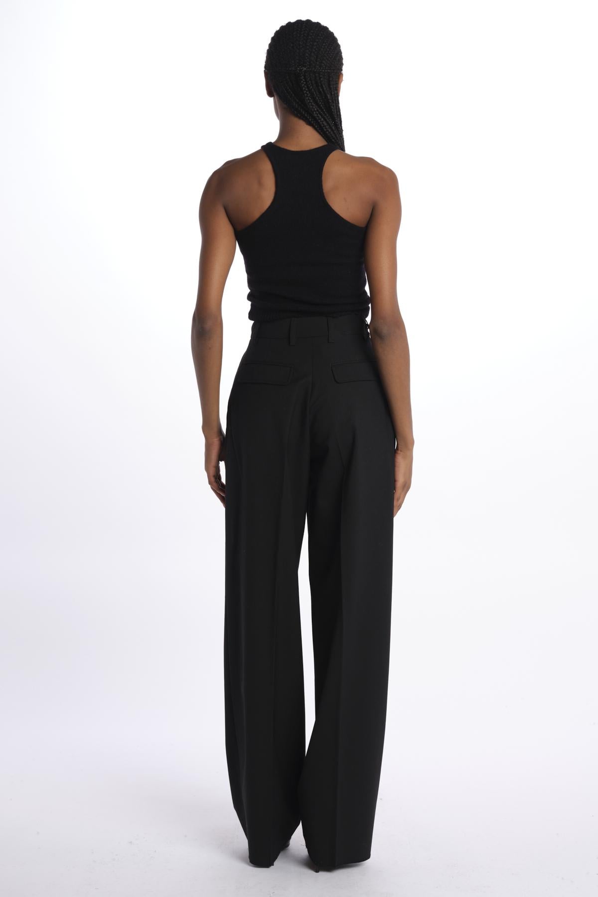 SVW03101W0206AB BLACKT0002 the latest