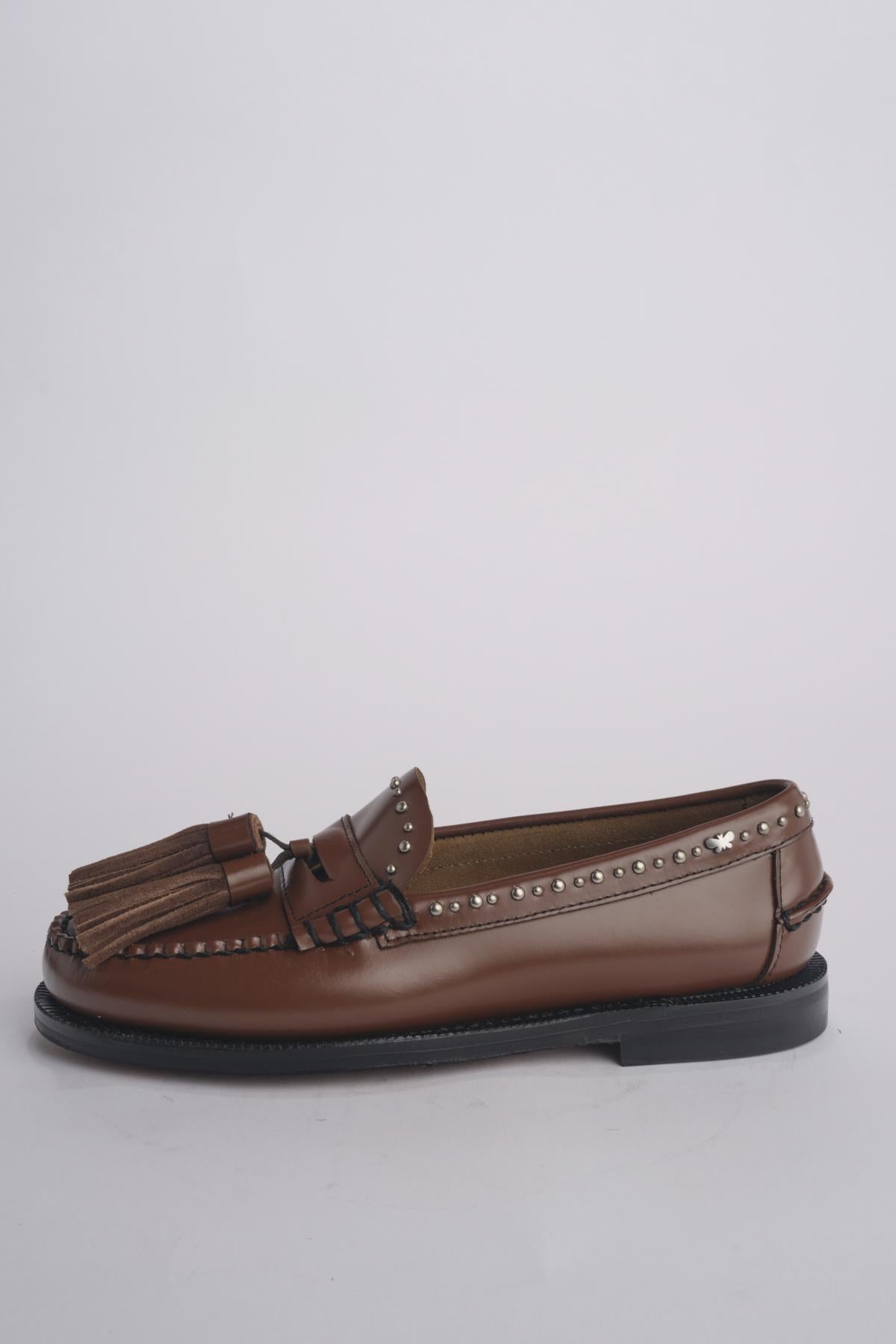 mocassini con nappine 2515521014600 001 weekend maxmara
