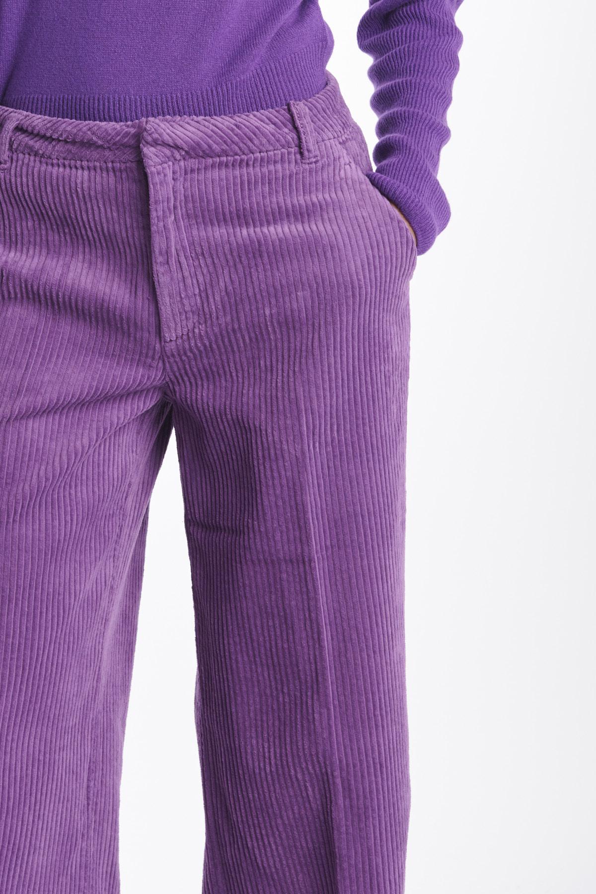 UMATRENDYCORDUROY AMETHYSTE lab dip