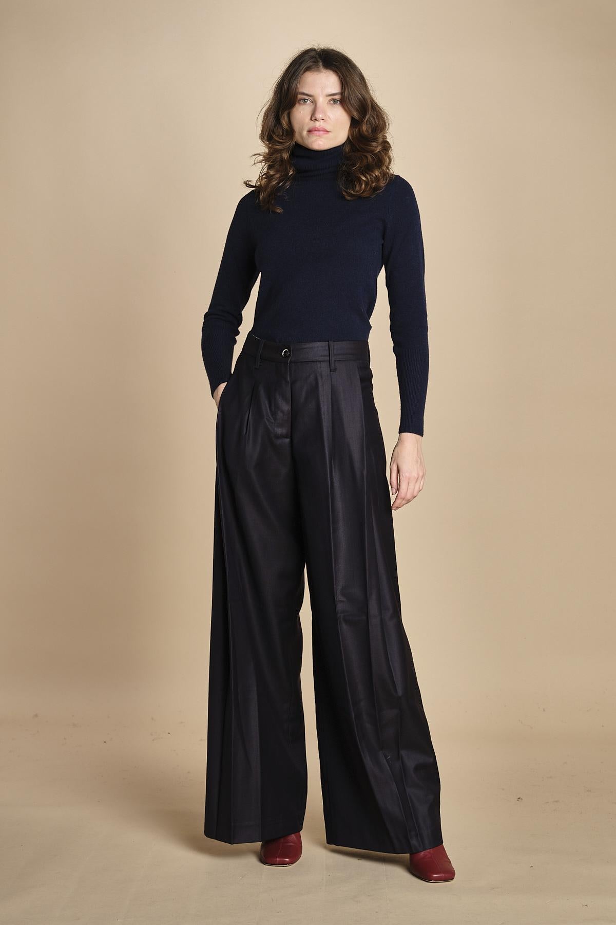 pantalone due pinces lana e seta. PETRA PE80 NAVY nine in the morning