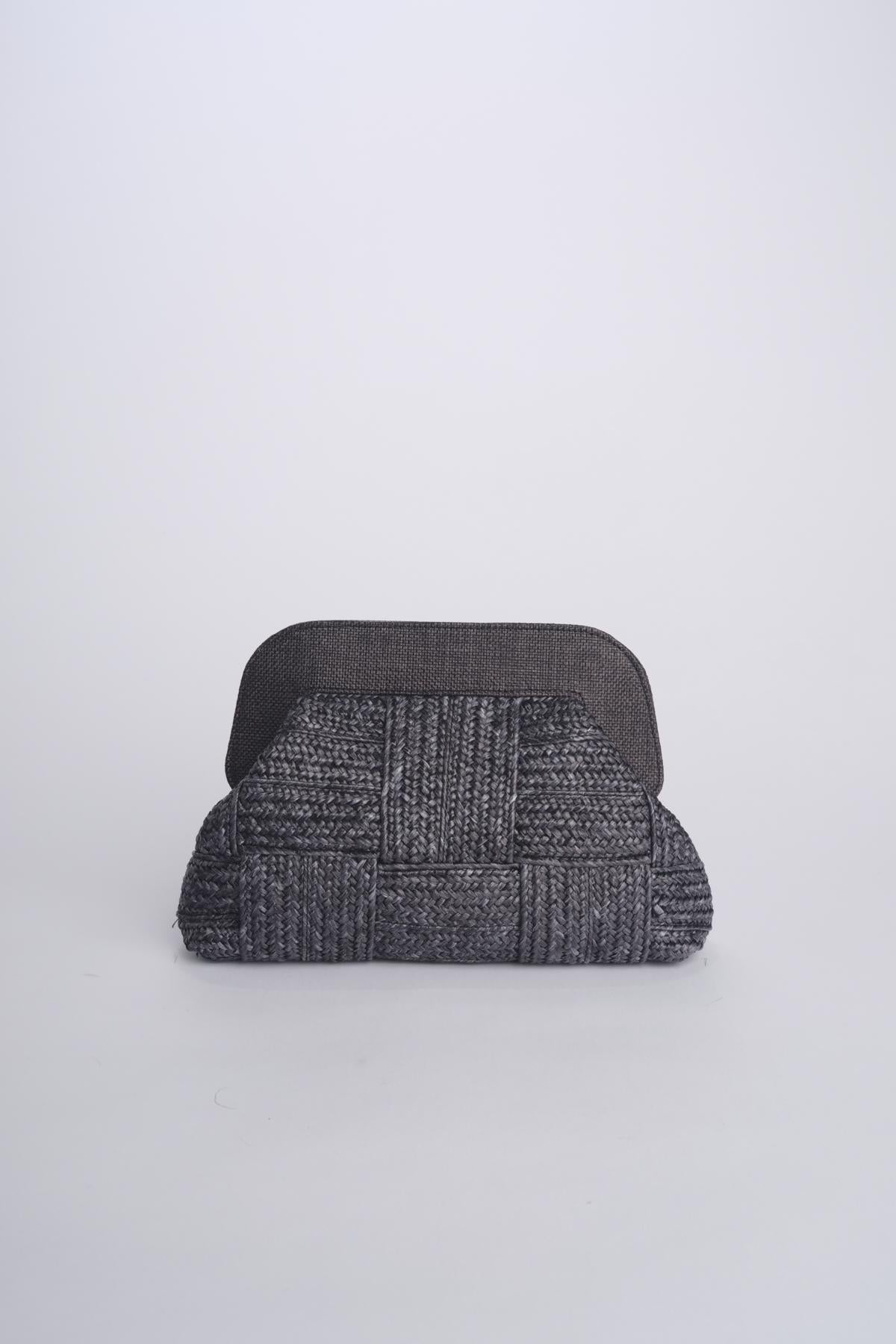 via mail bag DALIA TAPEA10