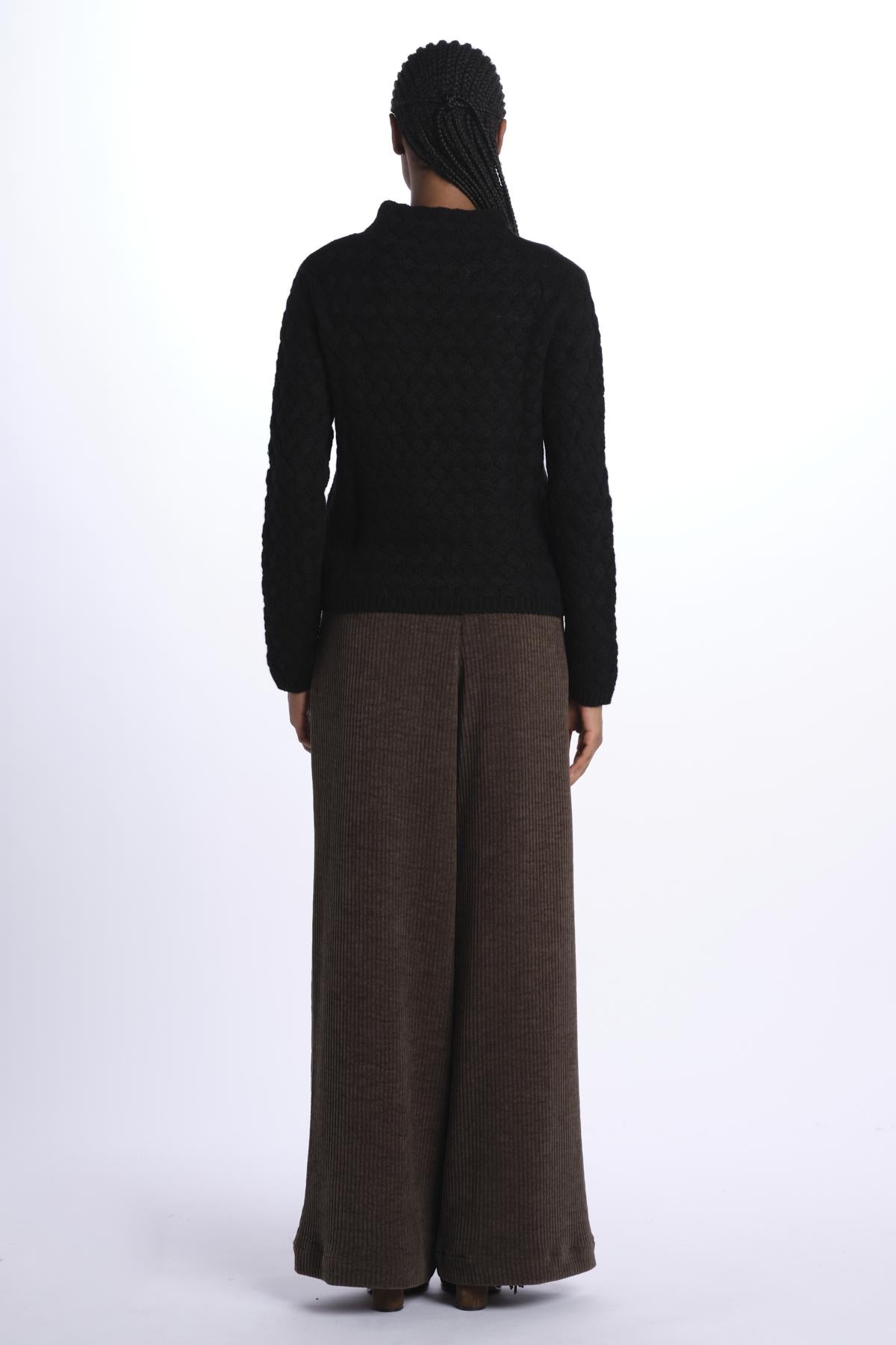MIL10A24 BLACK milaura