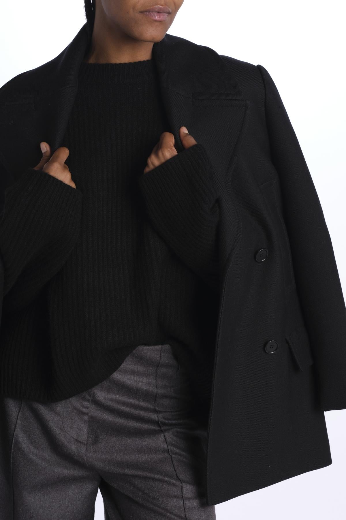 MIL2A24 BLACK milaura
