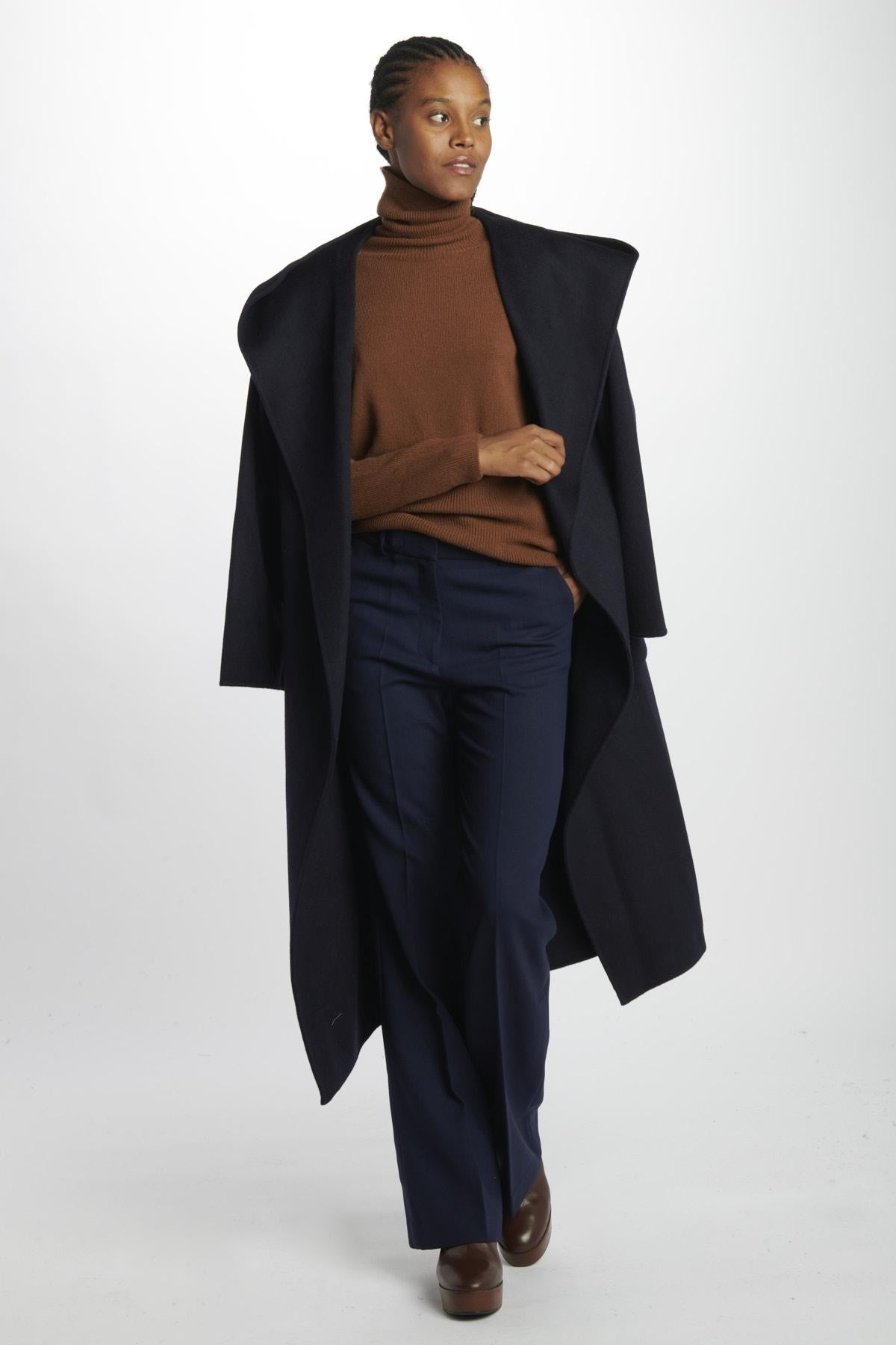 MIPA4057 BLU milaura