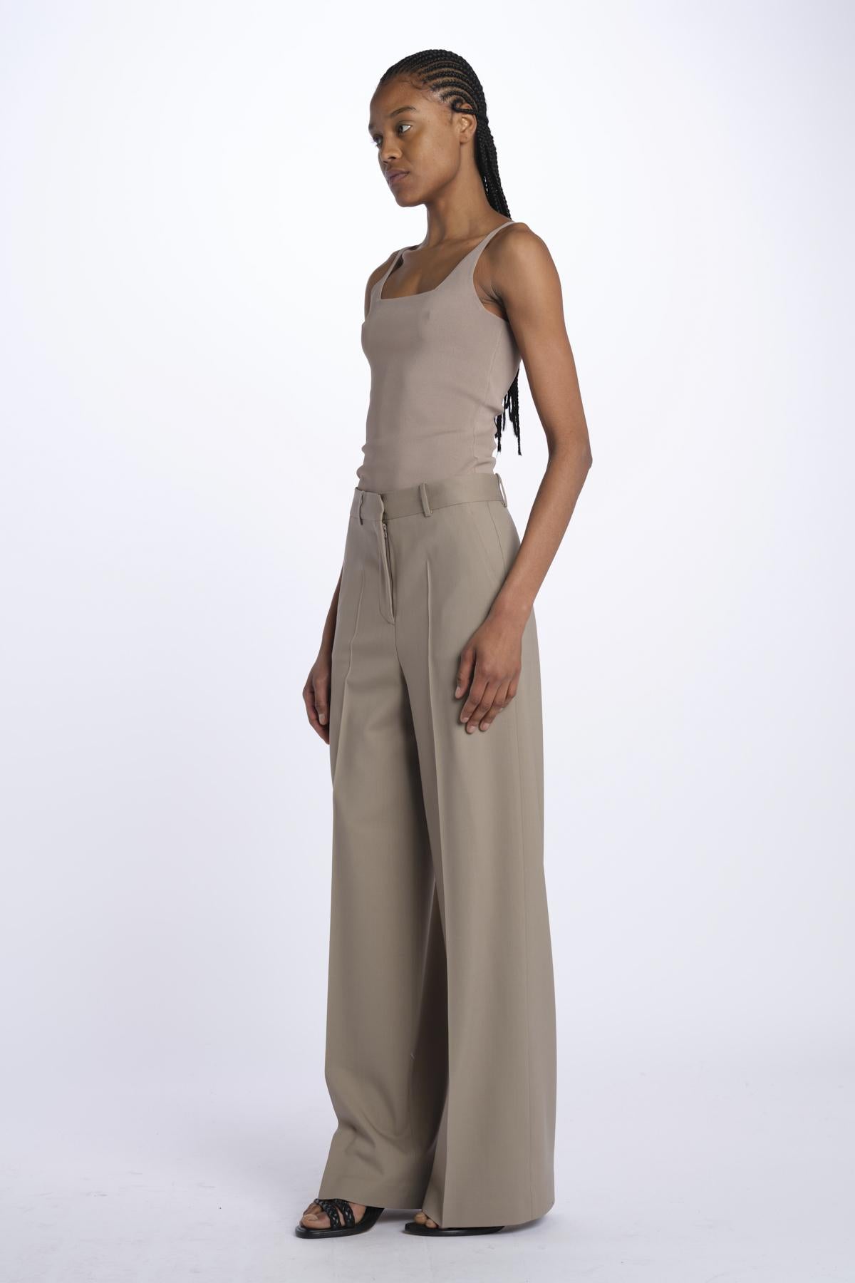 ALANA over JP001722 ESCARGOT joseph