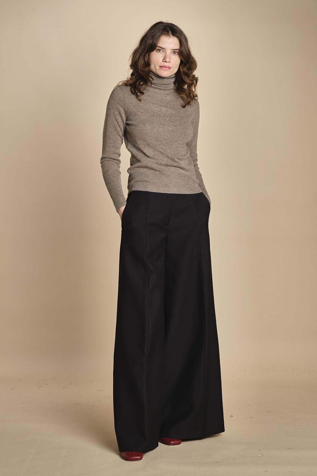 pantalone con nervature. ORIANNA ORN01 NERO nine in the morning