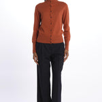 D2400883 30611 milaura