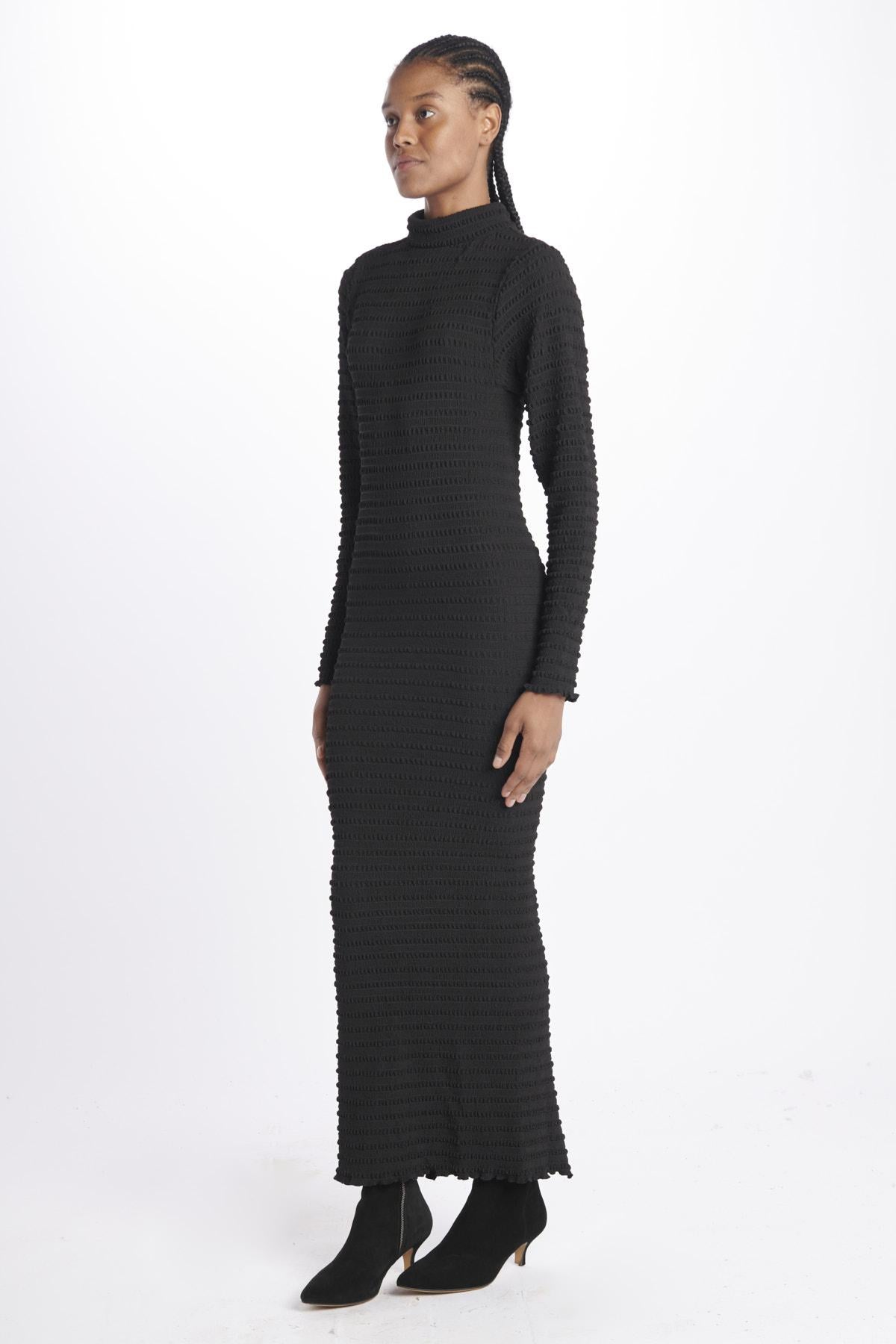 FORMEGOWN NOIR l'IDEE