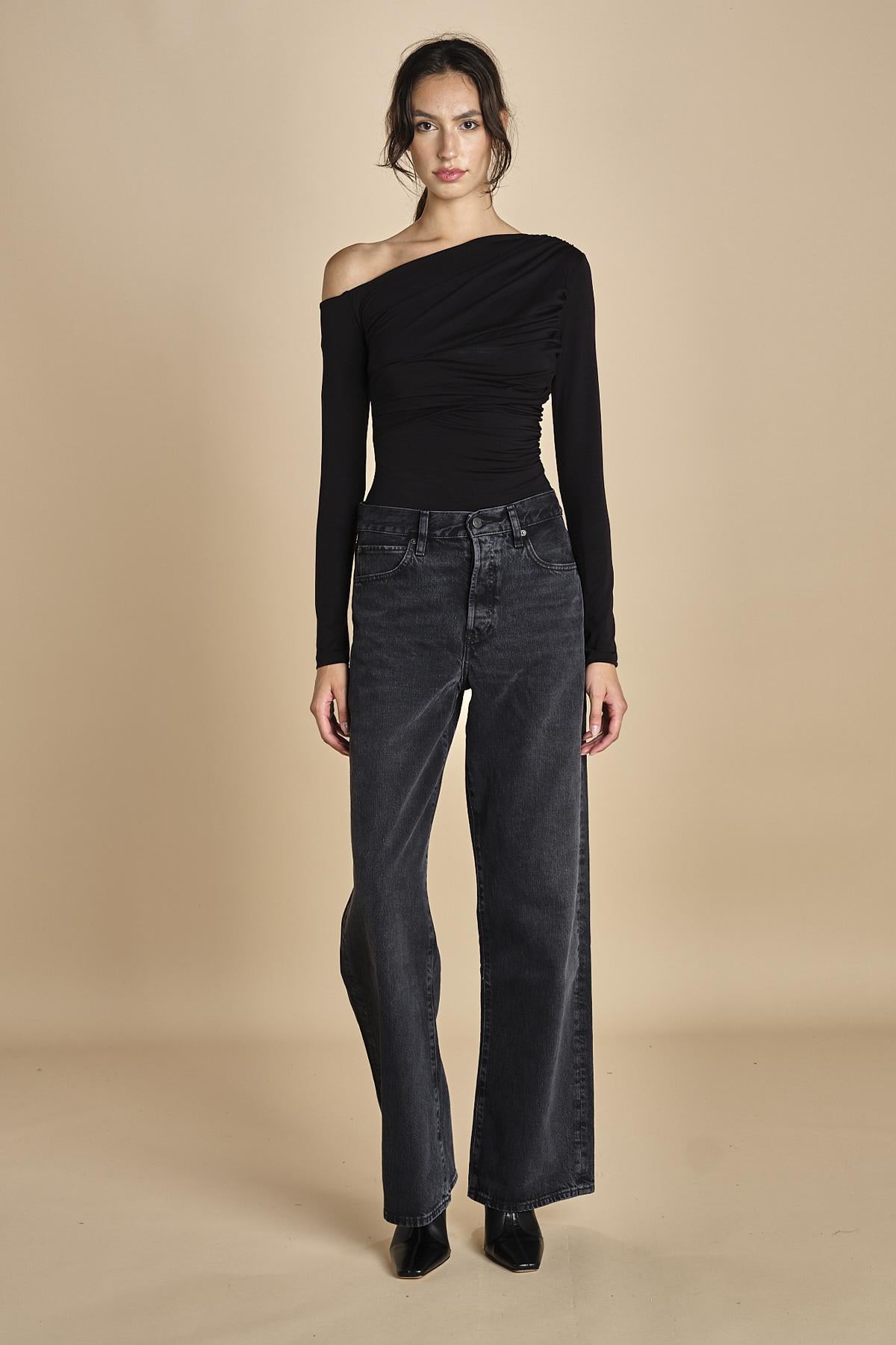 body in jersey con scollo asimmetrico SWEETEST THING BLACK undress code