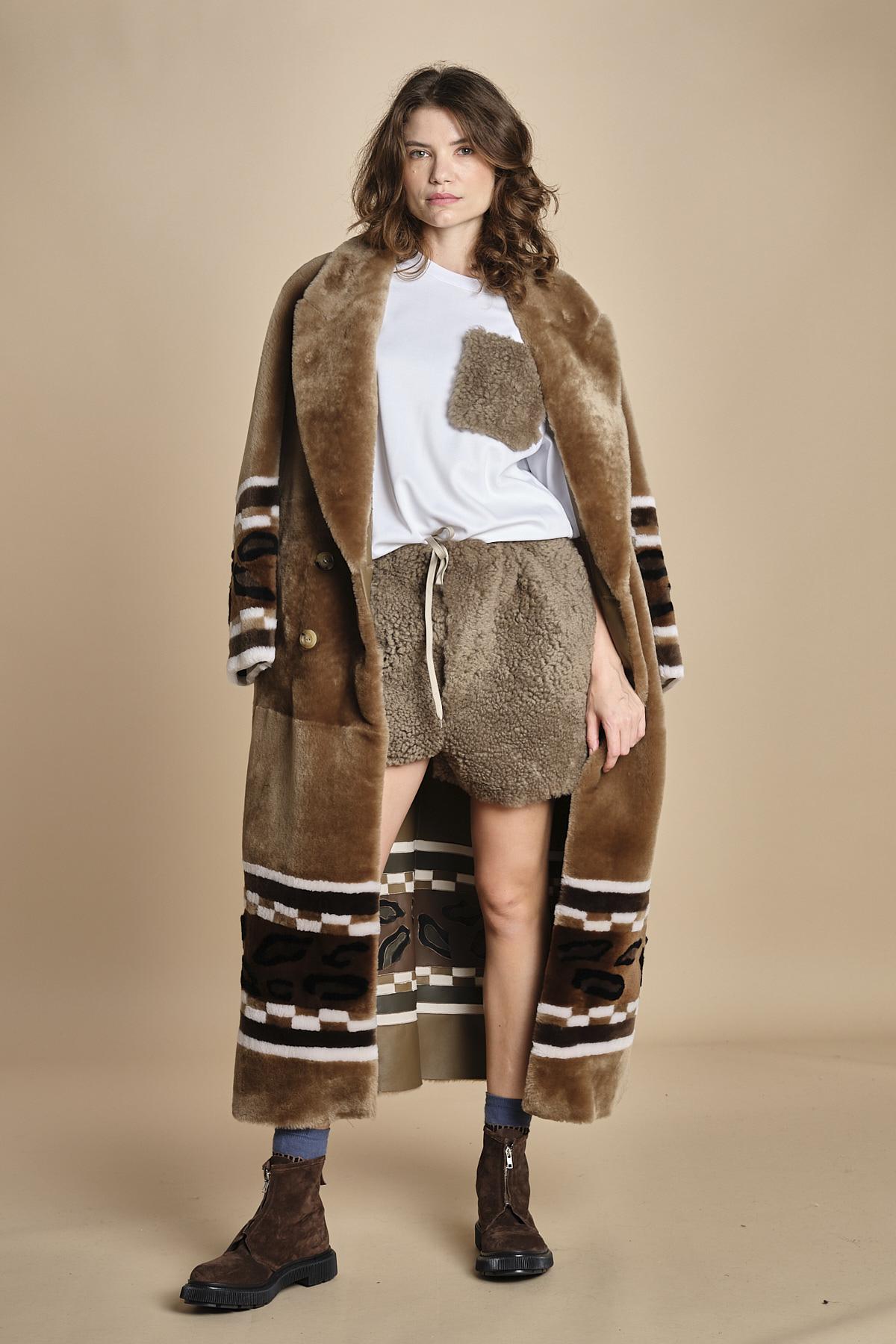 in cotone con tasca in montone TOM T-SHIRT MJD148PAT2977 J0248 WHITE jejia