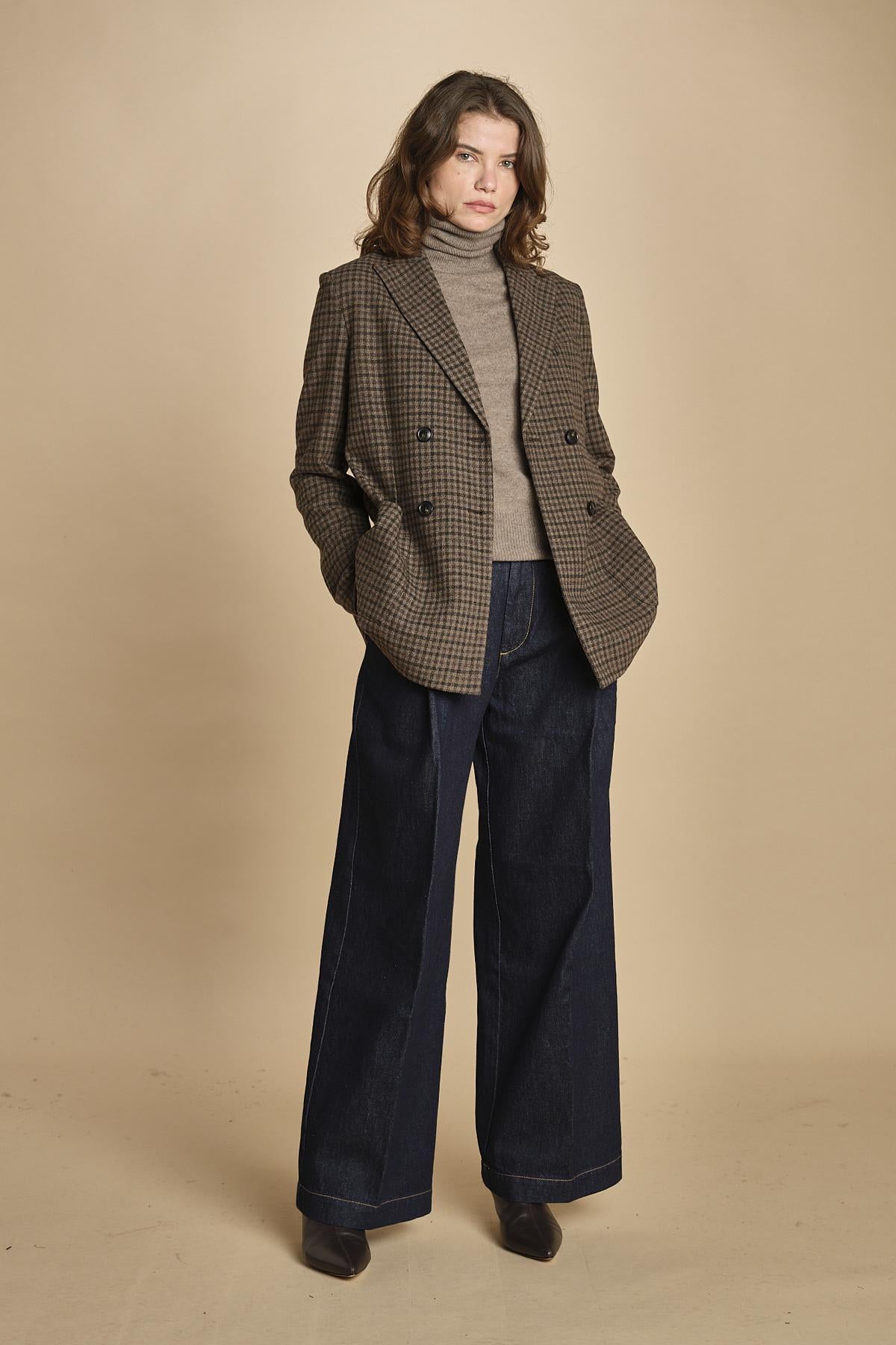 doppiopetto in lana a quadretti. 3741 002 circolo 1901