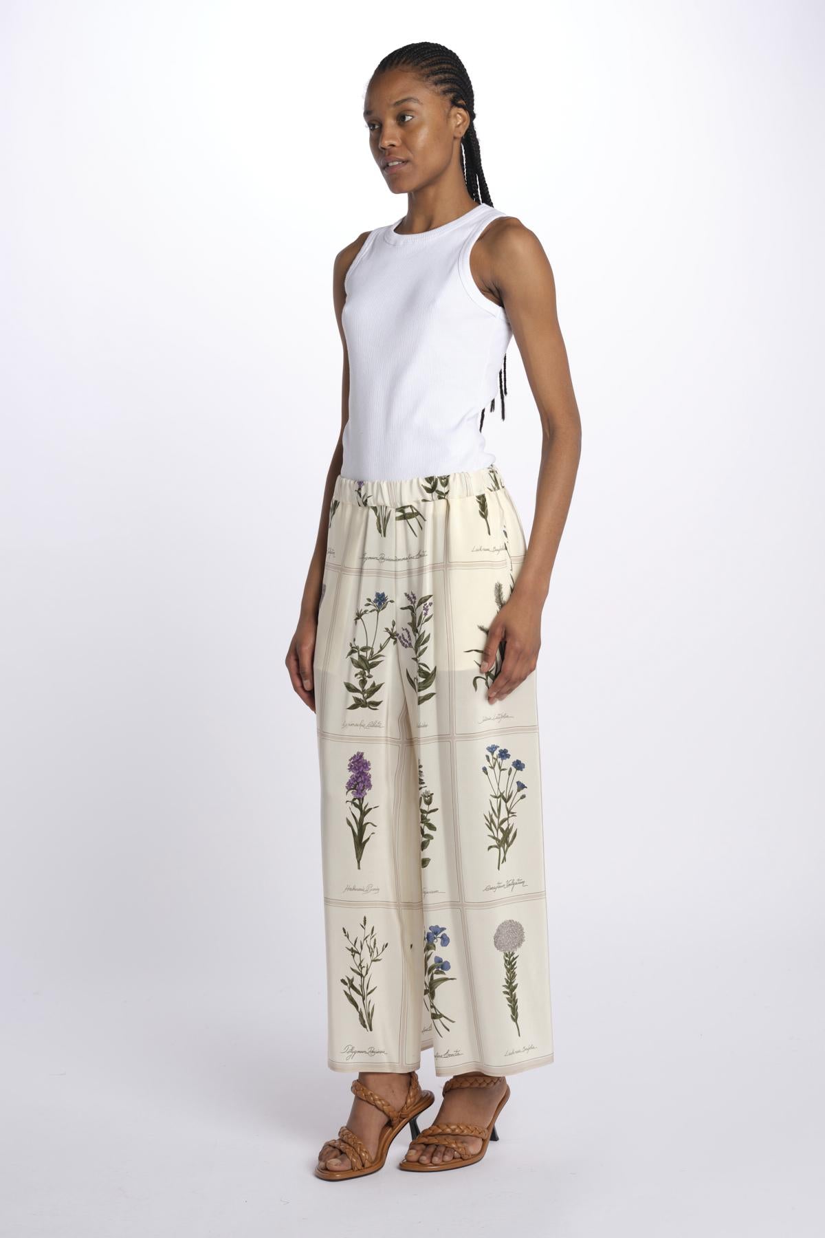 Pantalone LORY stampa fiore 2515131012600 001 weekend maxmara