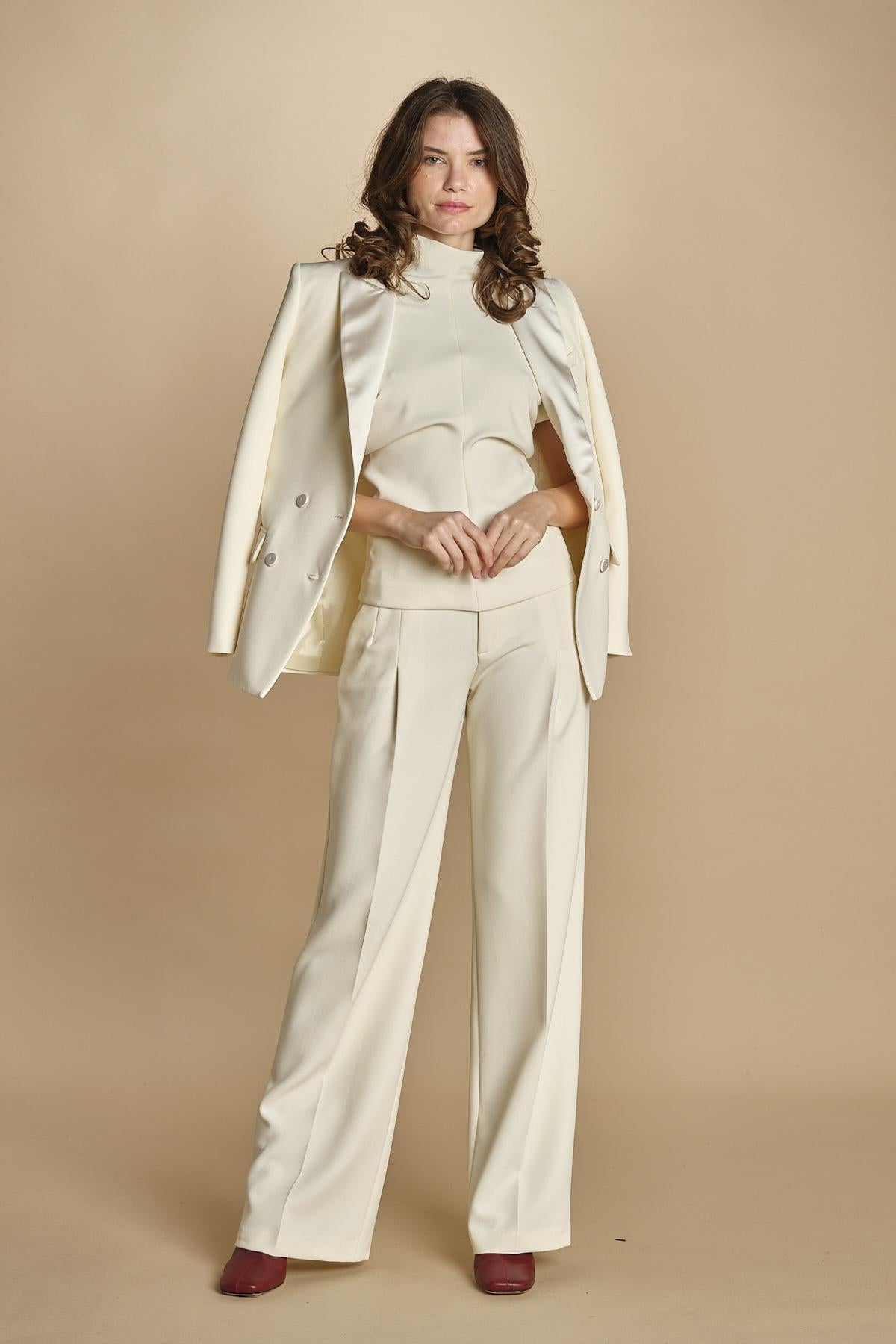 top manica corta con collo alto 31101-313 LATTE 02 federica tosi