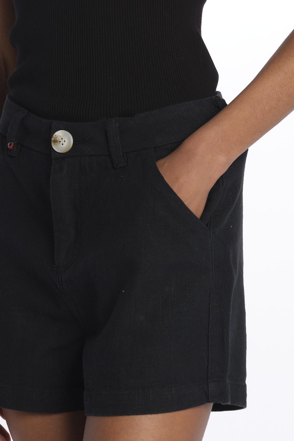 AXELLE short ll 99 sh0 AXELLE NERO fam