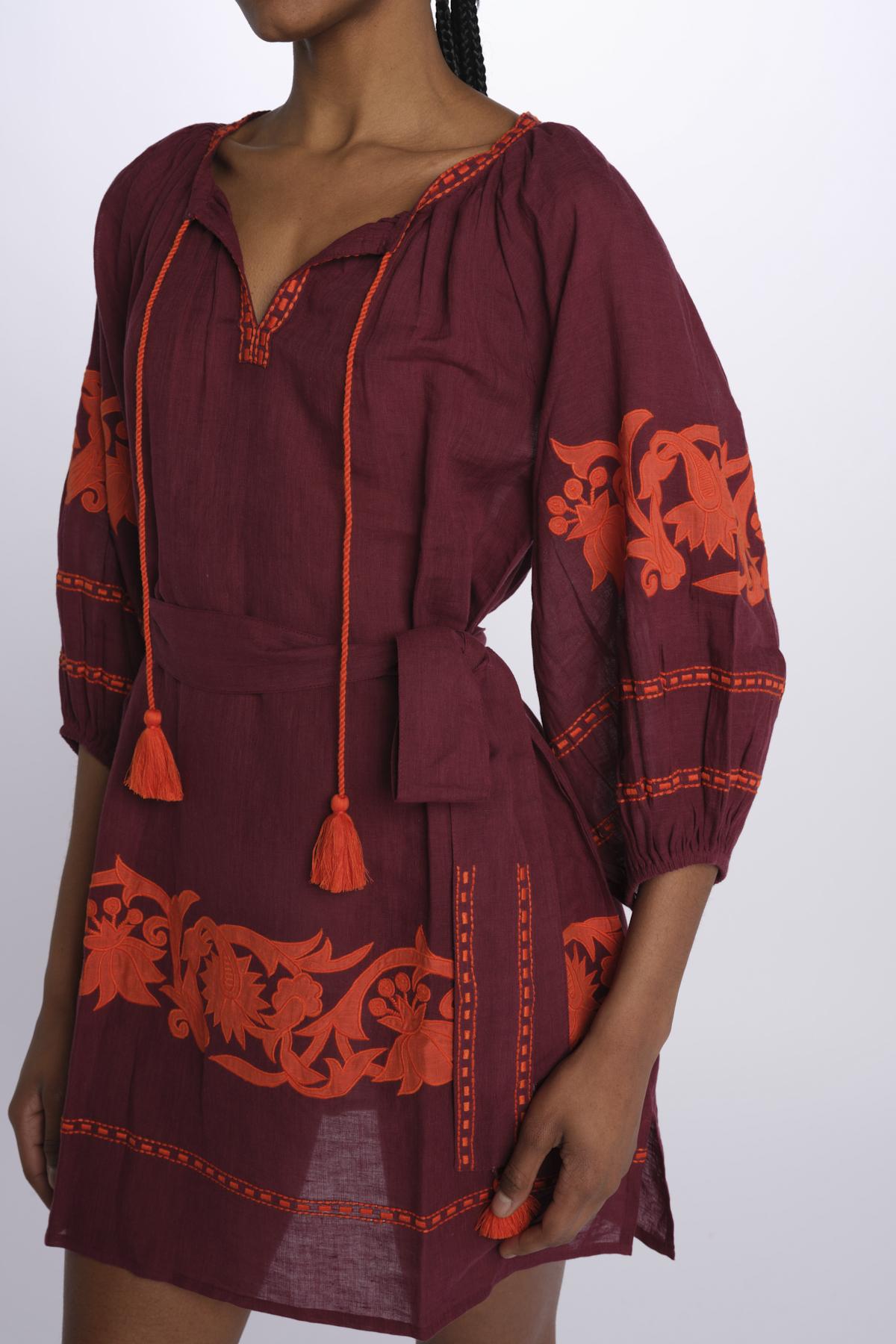 PAISLEY tunica con fiori applicati by milaura. BE24877ATUN BURGUNDY benaras soleil