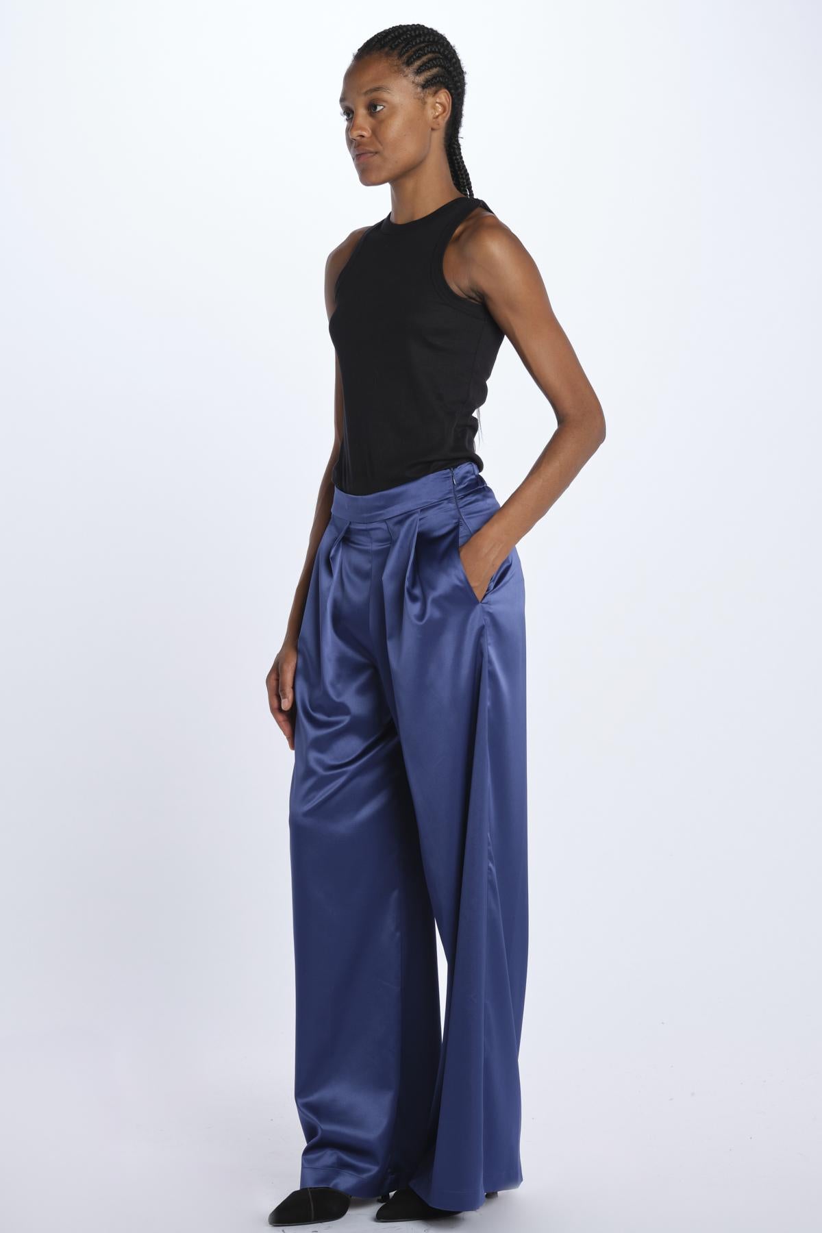 PEGGY BLU925 milaura