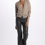 D2300712 4429 milaura