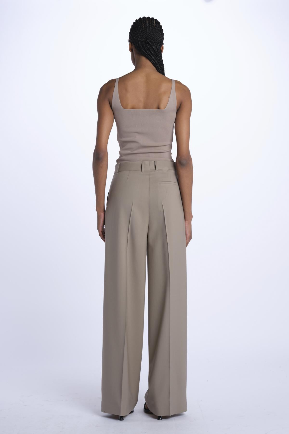ALANA over JP001722 ESCARGOT joseph