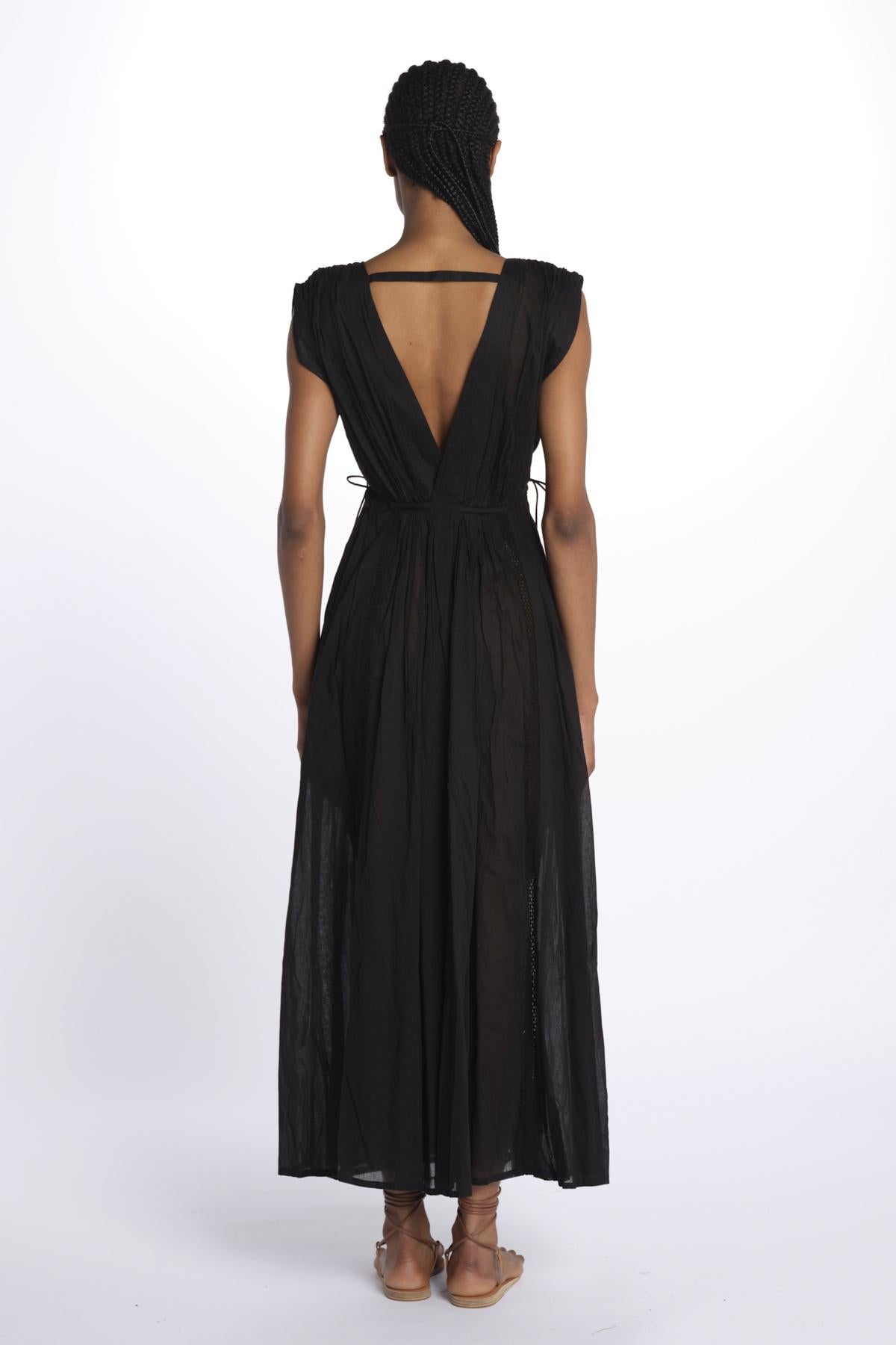 MIKONOS maxi abito con scollo senza maniche MIKONOS NOIR laraethnics