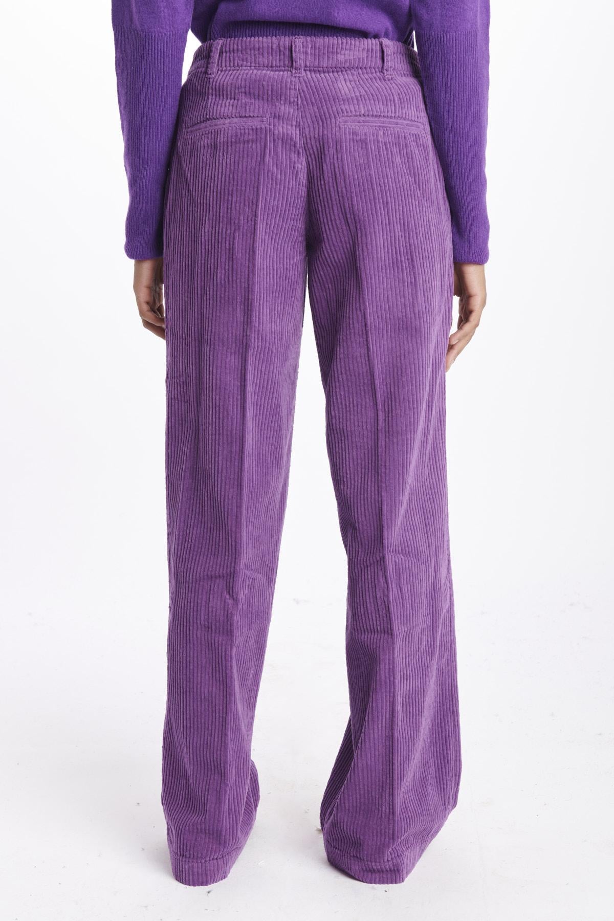 UMATRENDYCORDUROY AMETHYSTE lab dip
