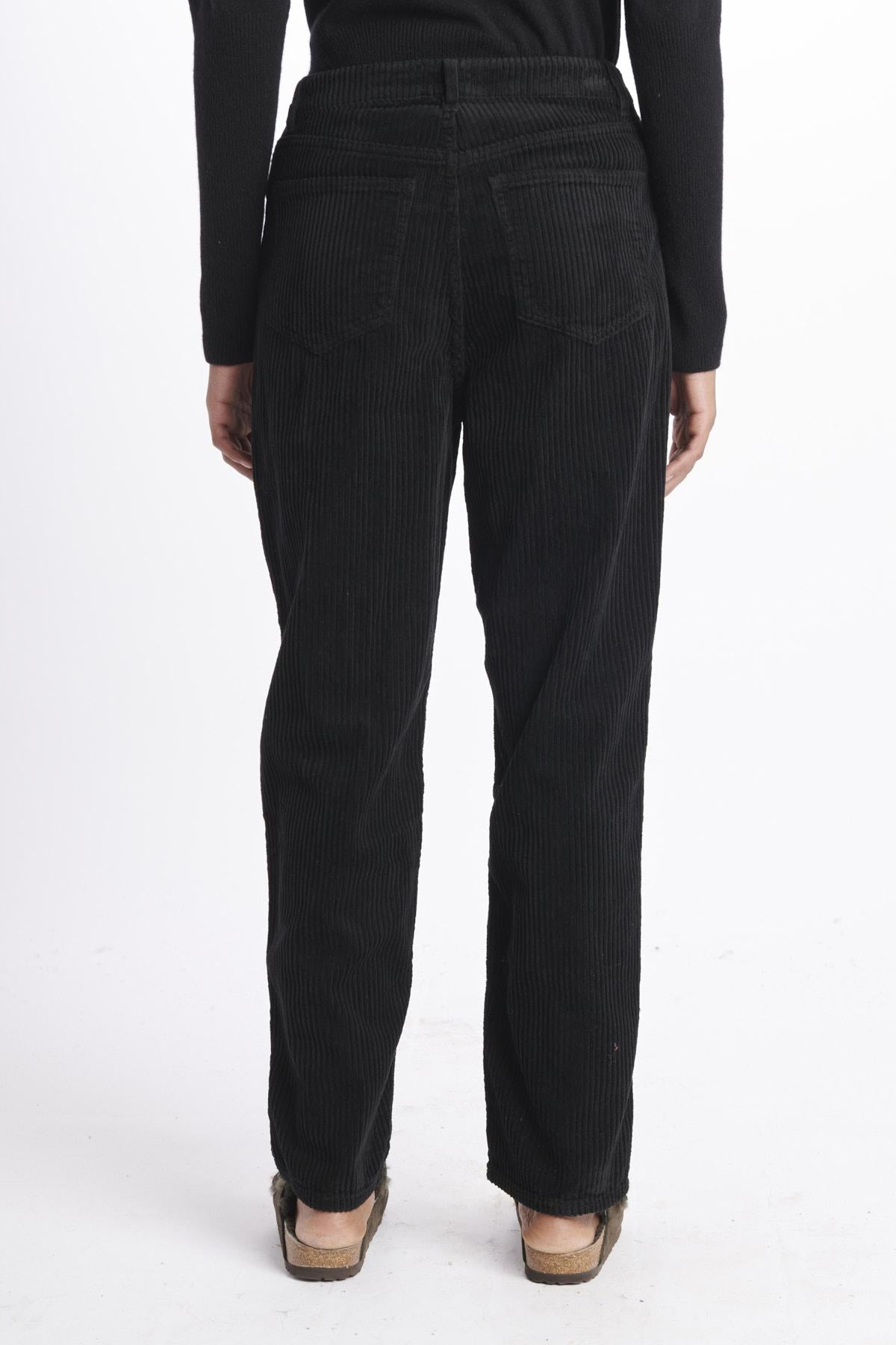 JERRYREGTRENDYCORDUROY NOIR lab dip