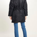  224 1002 BLACK vis a vis 