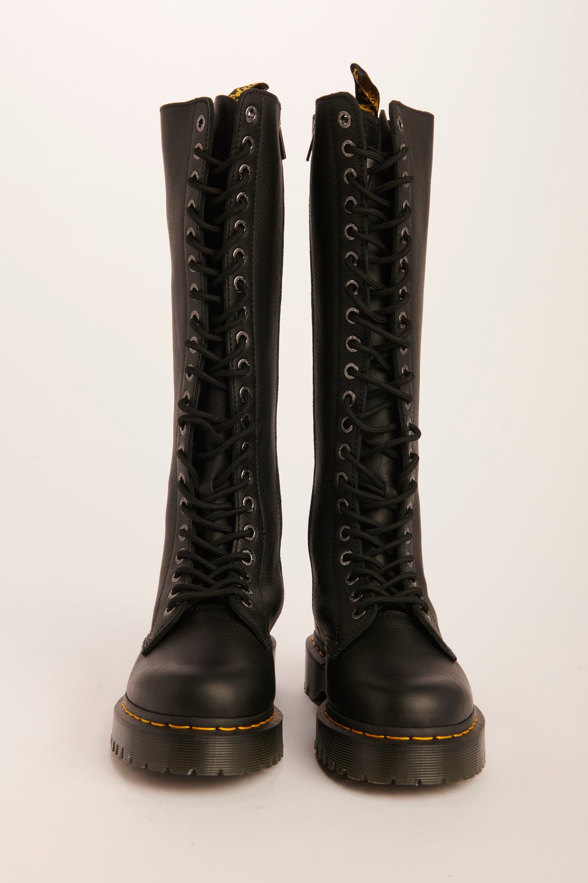  1B60BEX BLACKPISA dr martens 