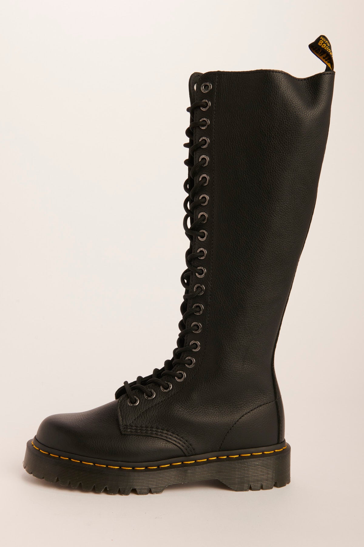 1B60BEX BLACKPISA dr martens 