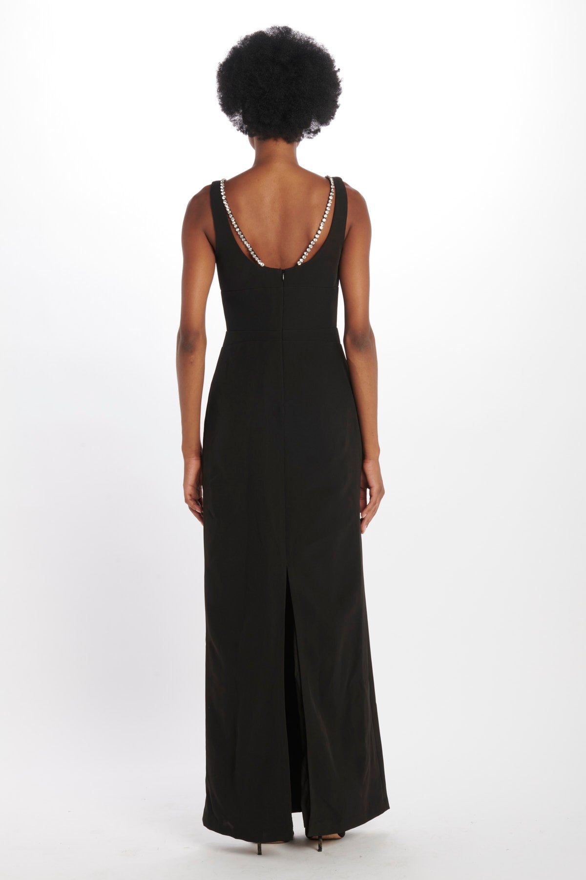  10110016 BLACK halston 