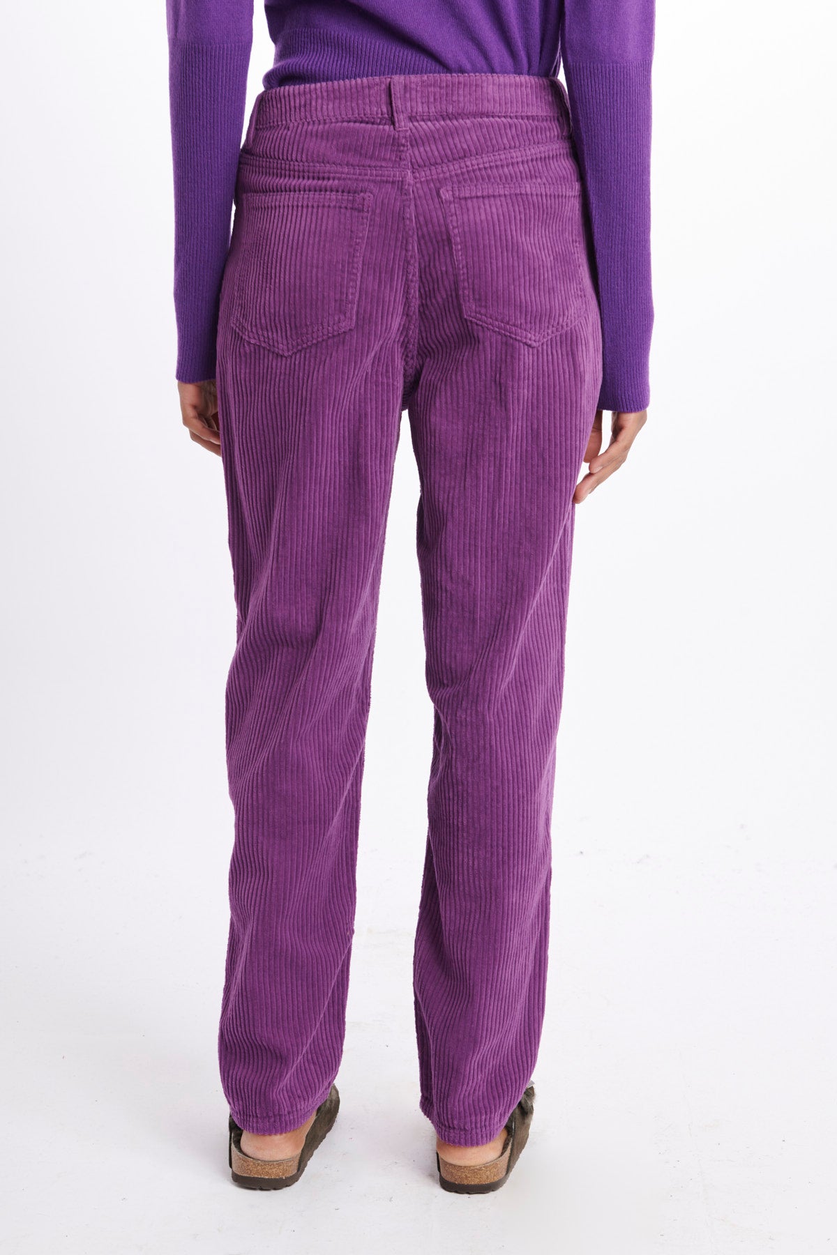  JERRYREGTRENDYCORDUROY AMETHYSTE lab dip 