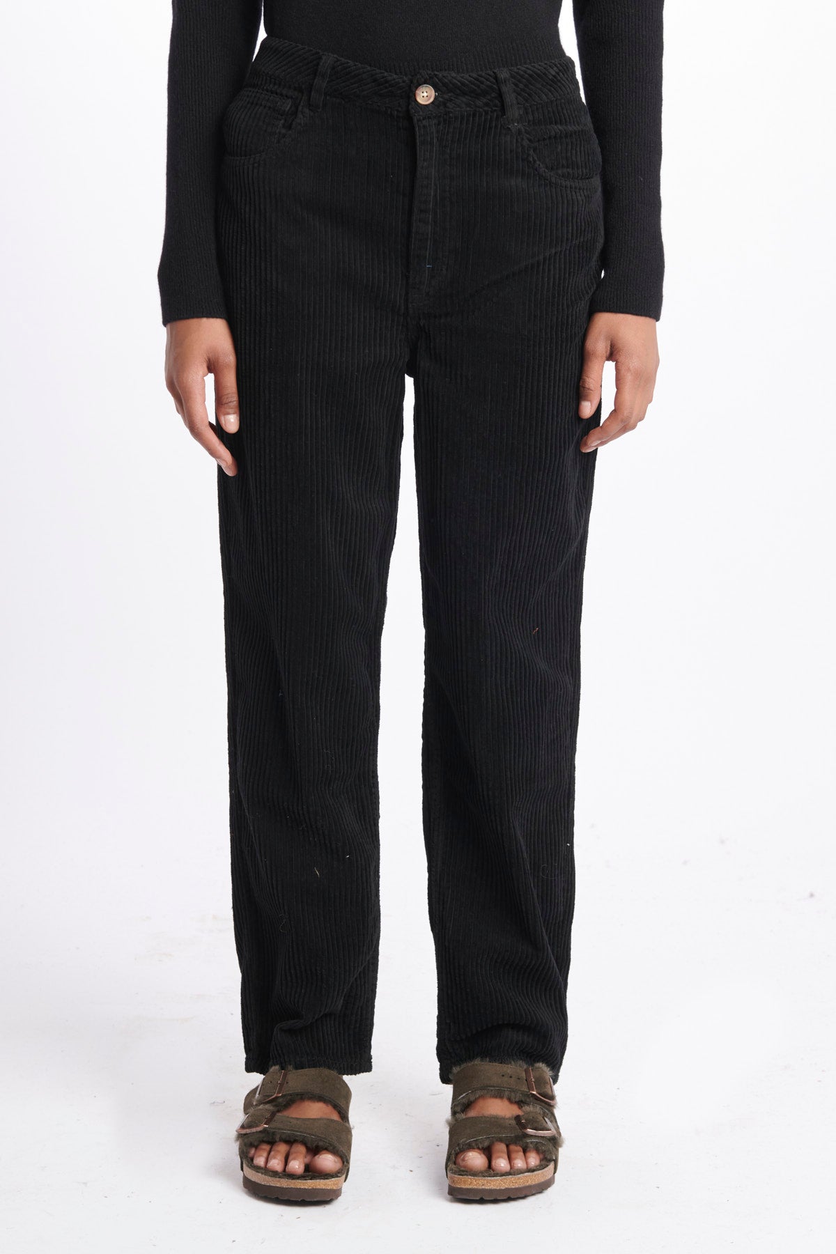  JERRYREGTRENDYCORDUROY NOIR lab dip 