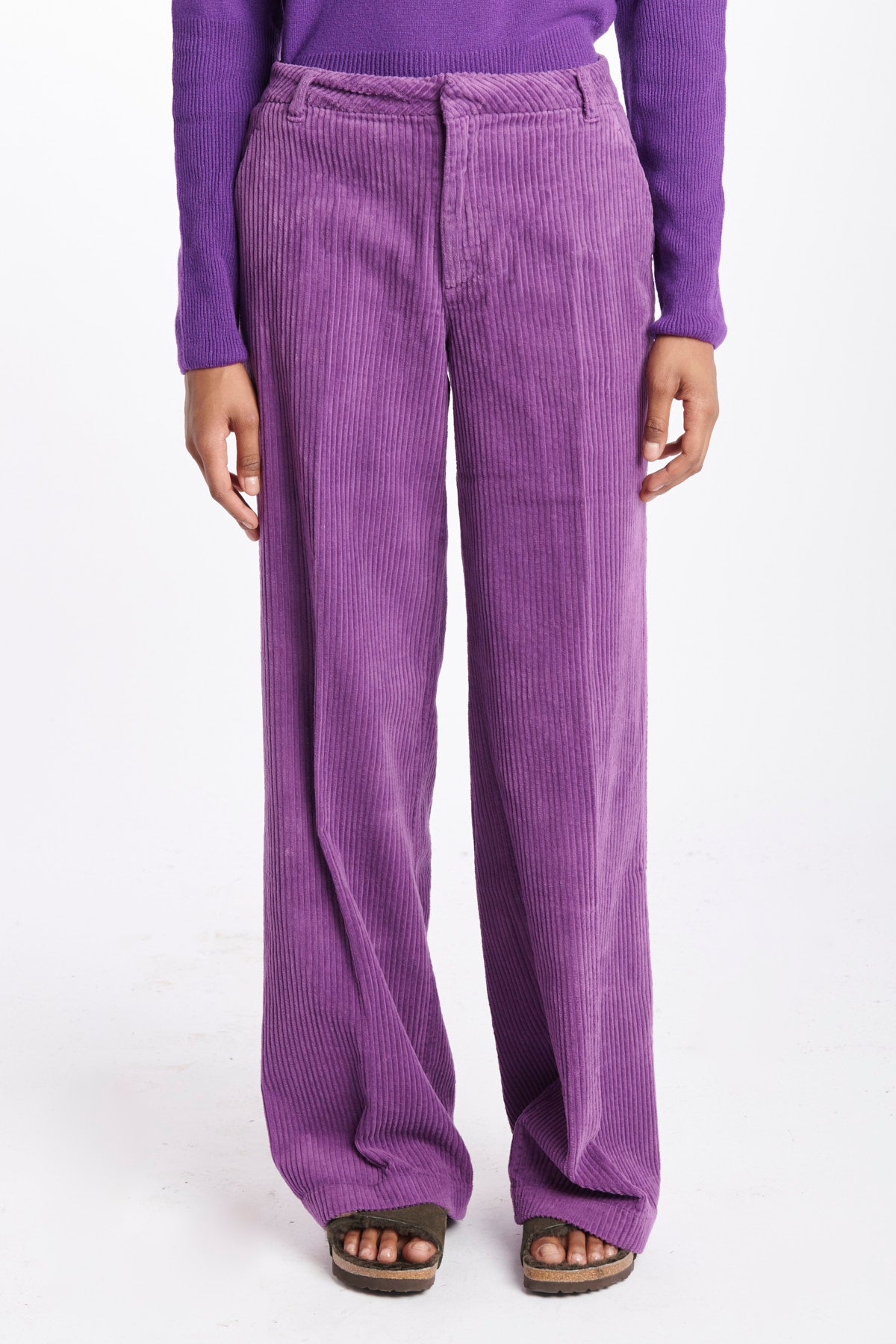  UMATRENDYCORDUROY AMETHYSTE lab dip 