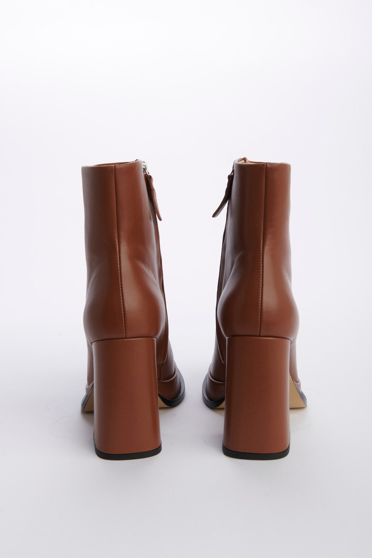  CHUECA HAZELNUT LEATHER martinez 