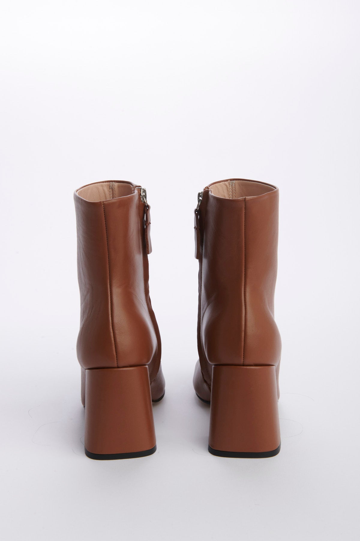  MIRASIERRA HAZELNUT LEATHER martinez 