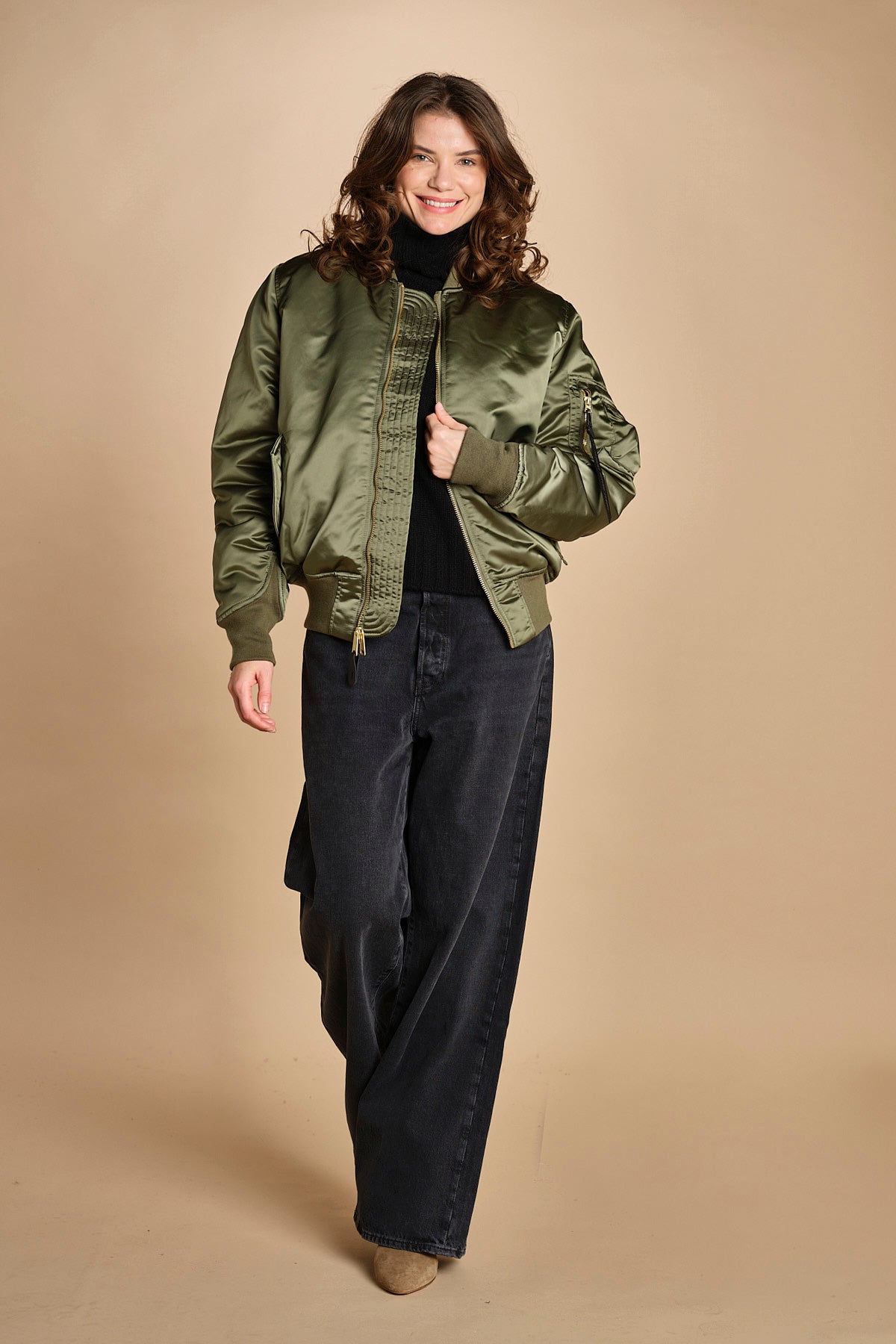 bomber unisex nylon raso 756111 MA1 SAGE GREEN alpha 