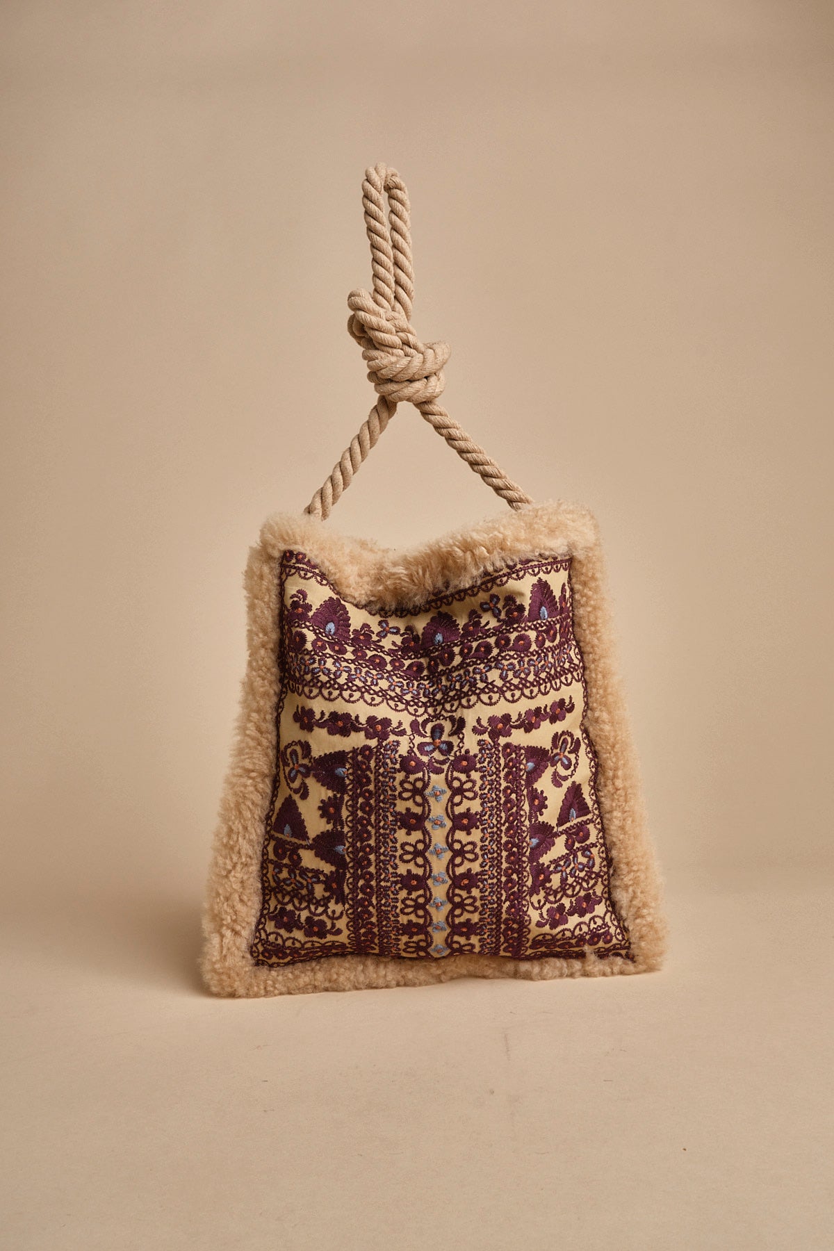  SANDORA BAG CAMEL antik batik 