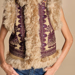 gilet  ricamato con montone SANDORA GILET CAMEL antik batik 