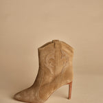CAITLIN stivaletti camoscio tacco 9. CAITLIN BEIGE ba&sh 